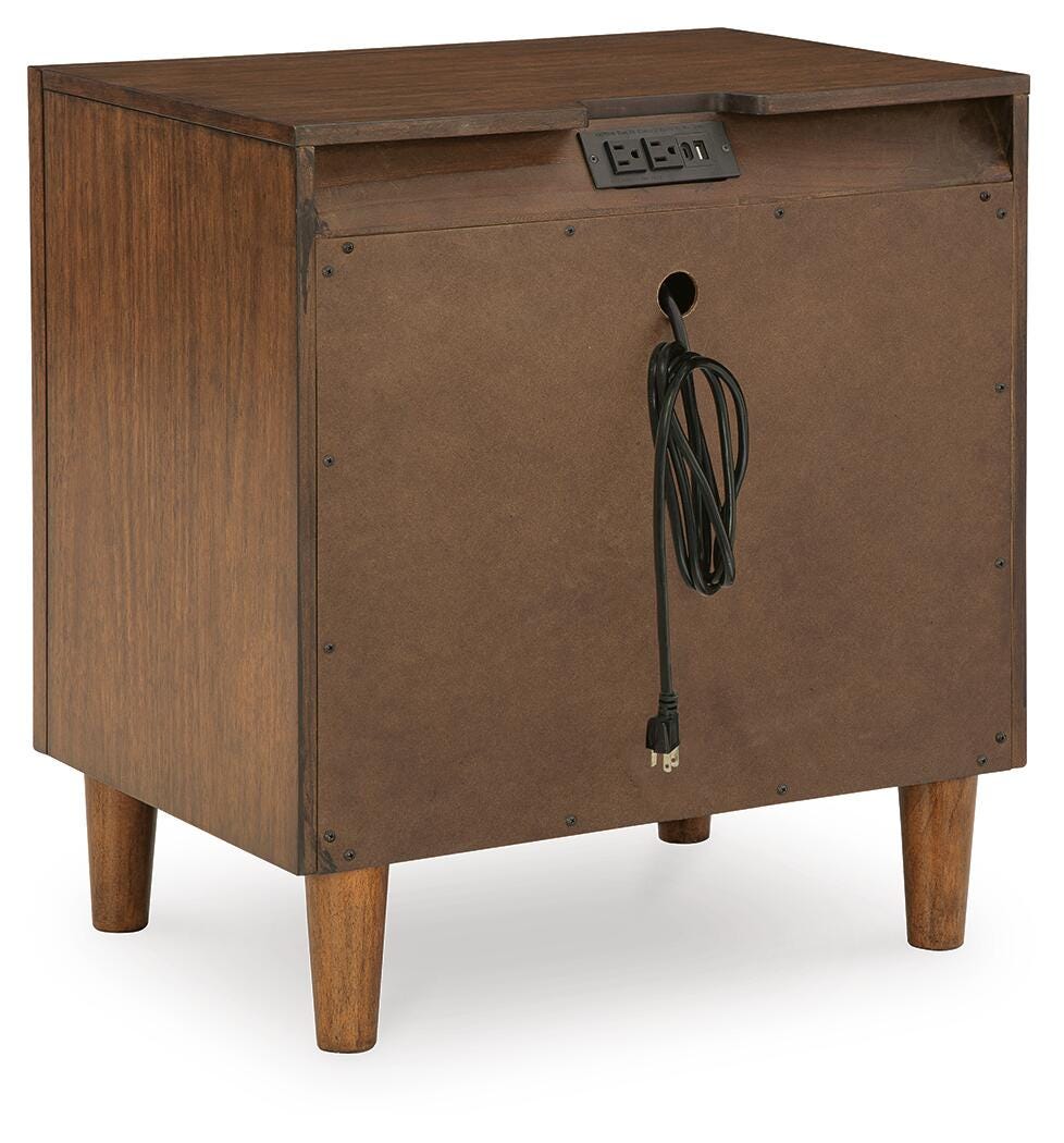 Lyncott Upholstered Bed, Chest and Nightstand