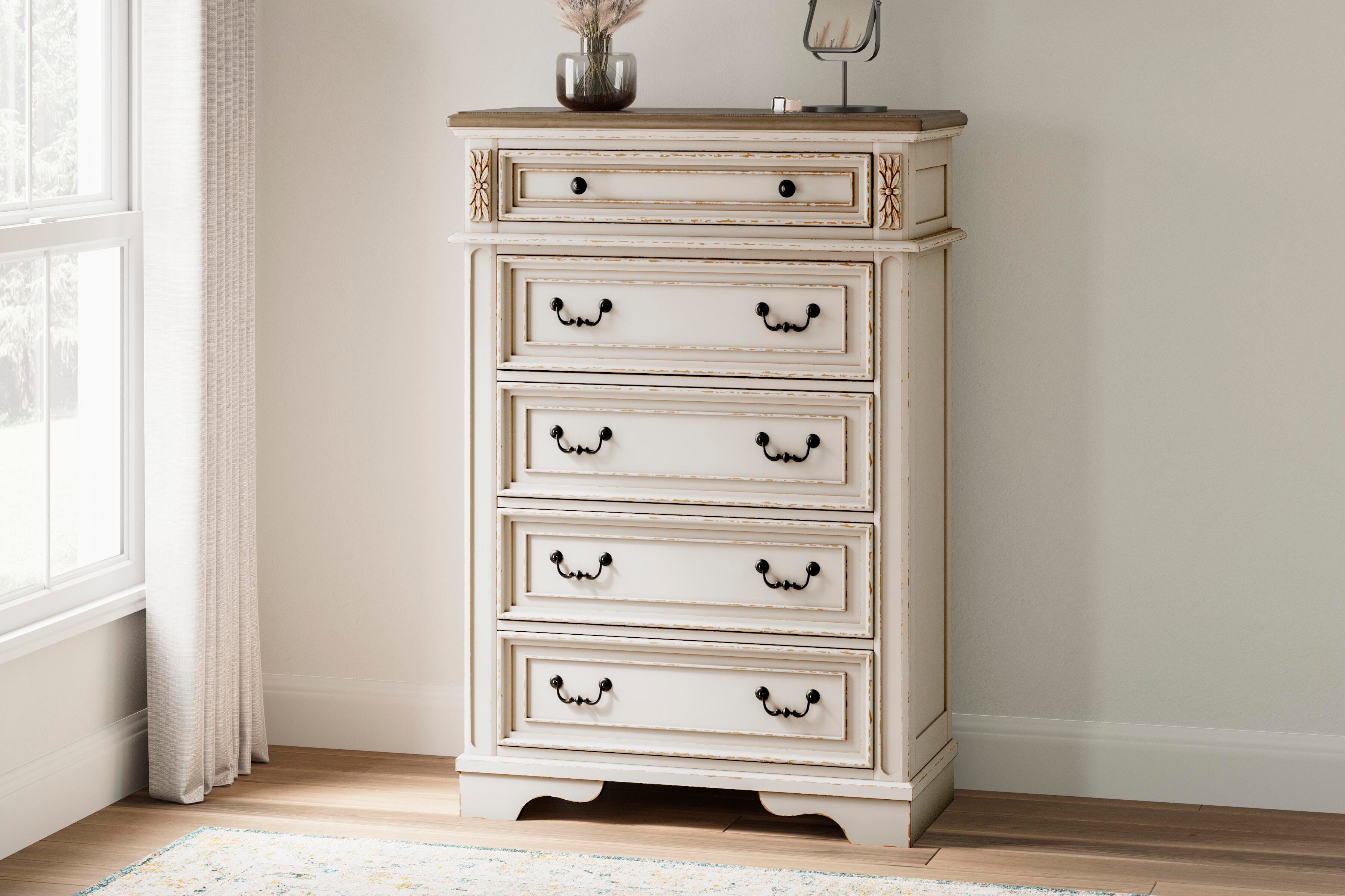Realyn Panel Bed, Vanity, Chest and 2 Nightstands
