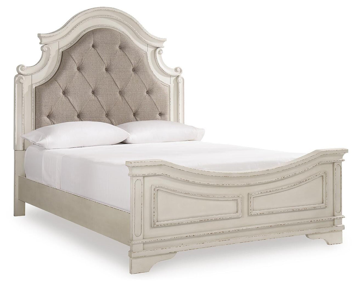 Realyn Upholstered Panel Bed