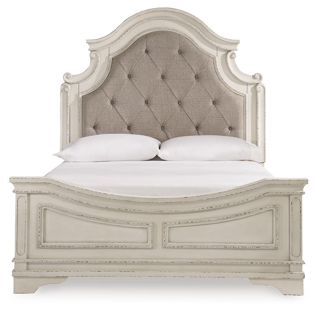 Realyn Panel Bed, Dresser, Chest and 2 Nightstands