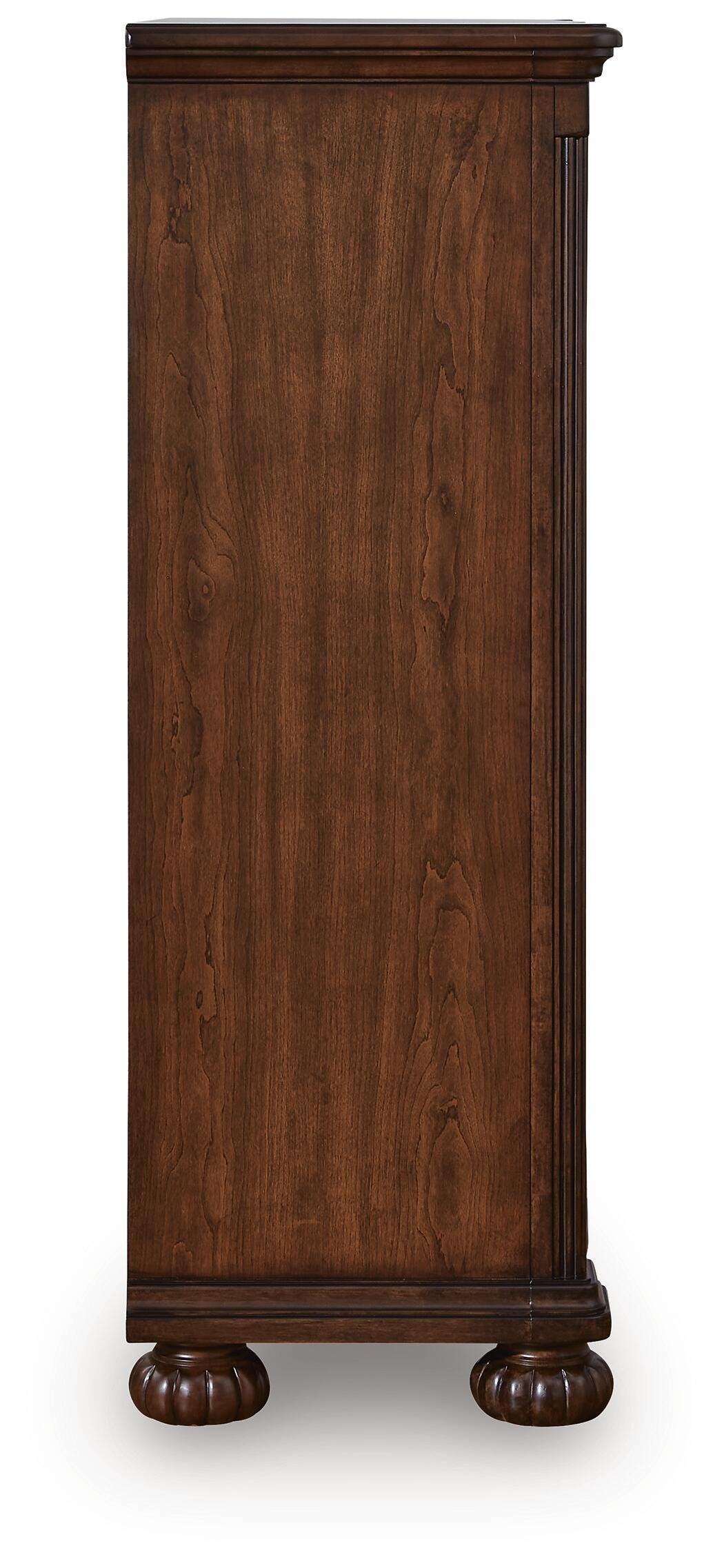 Lavinton Poster Bed, Chest and Nightstand