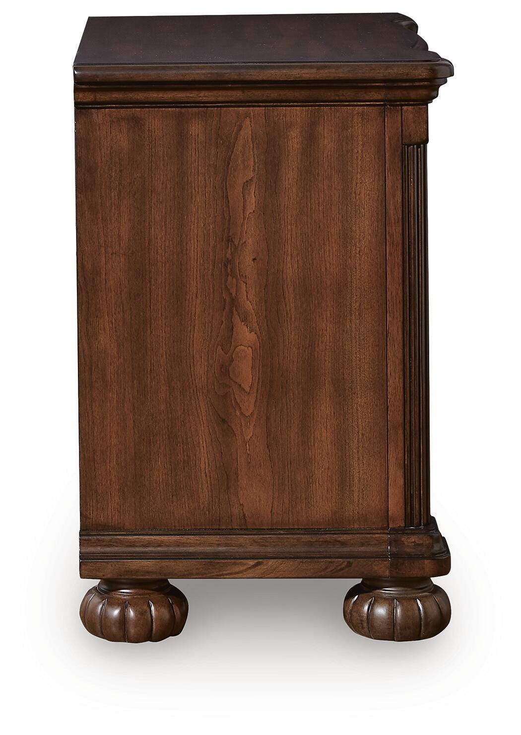 Lavinton Poster Bed, Dresser, Mirror, Chest and Nightstand
