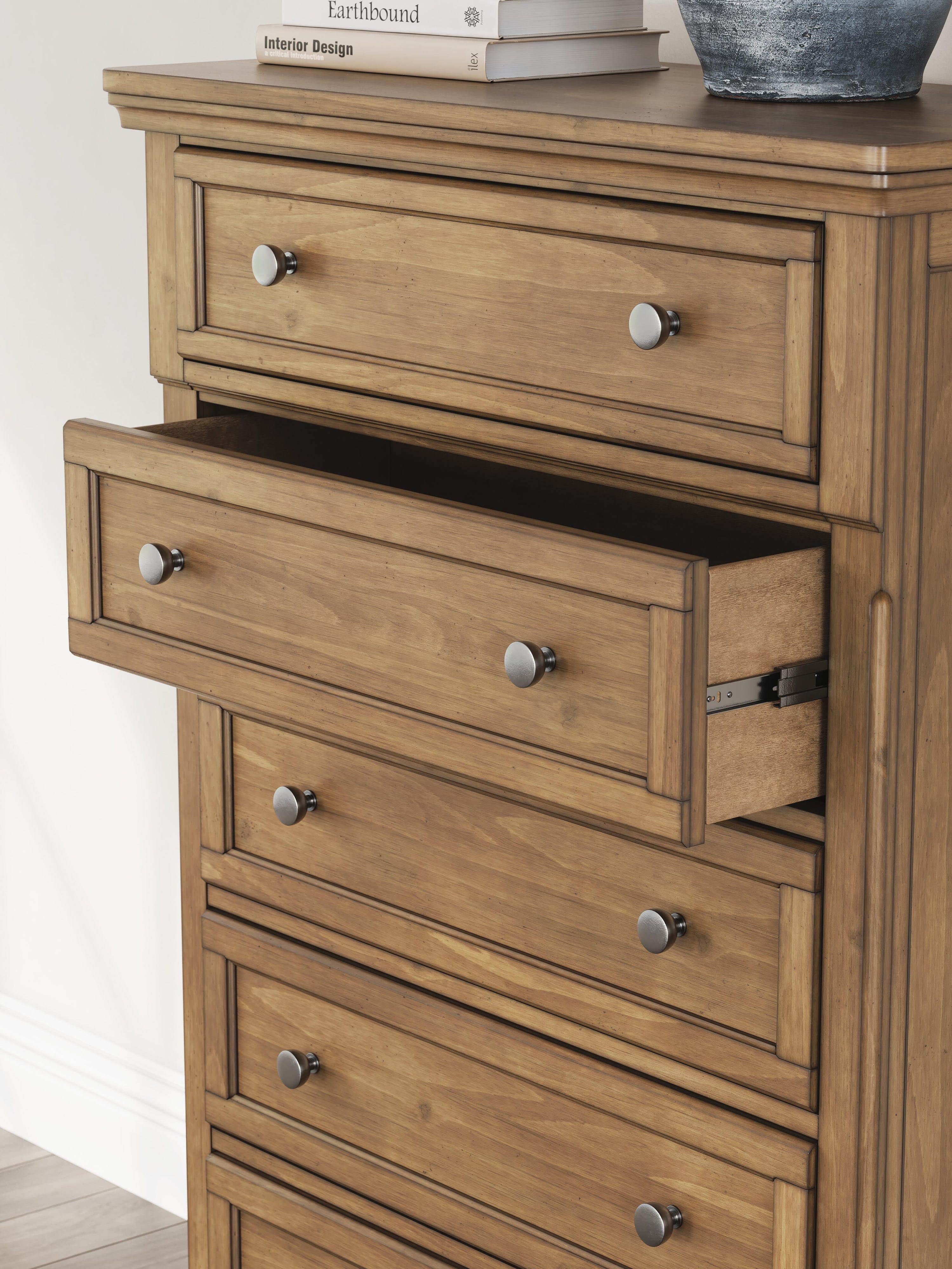 Feddinger Storage Sleigh Bed with Mirrored Dresser, Chest and 2 Nightstands