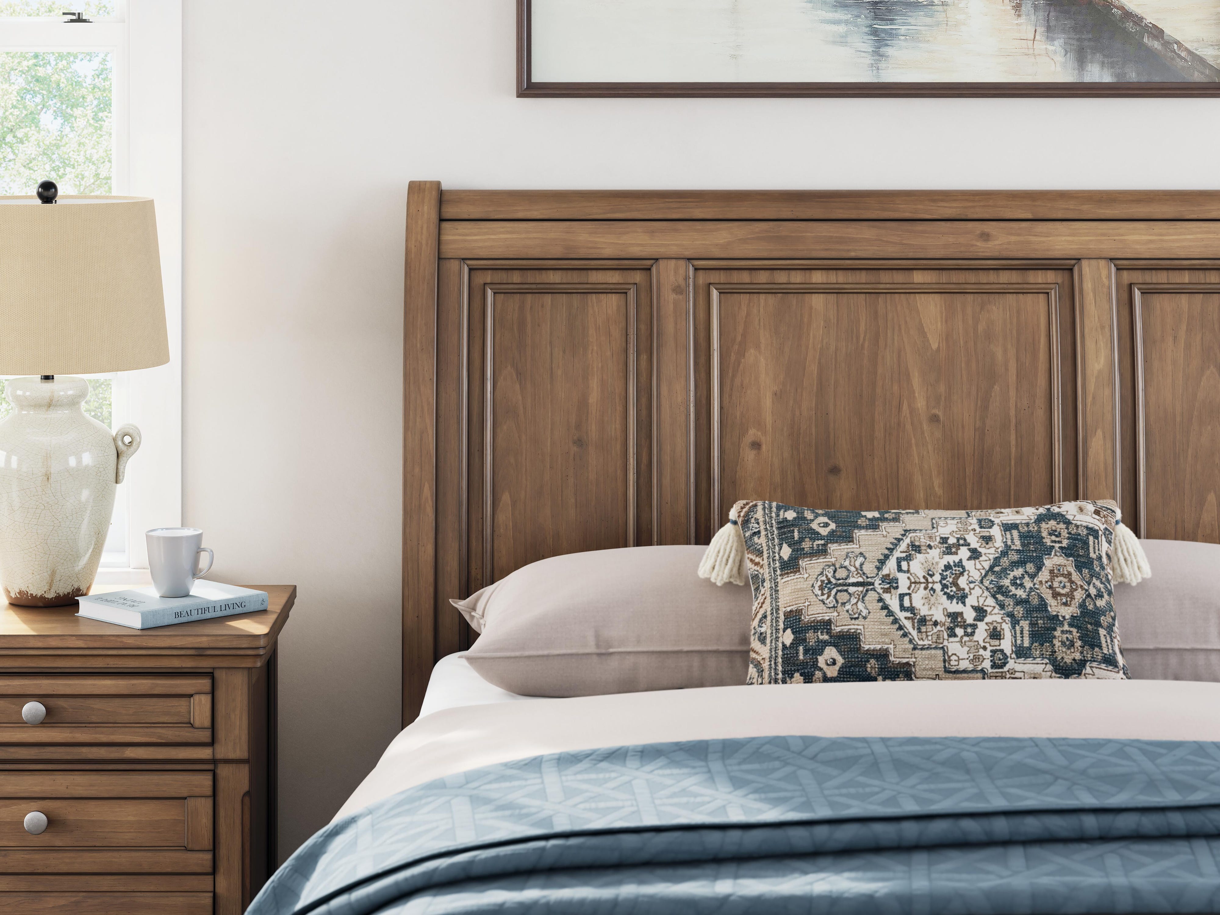 Feddinger Storage Sleigh Bed with Dresser