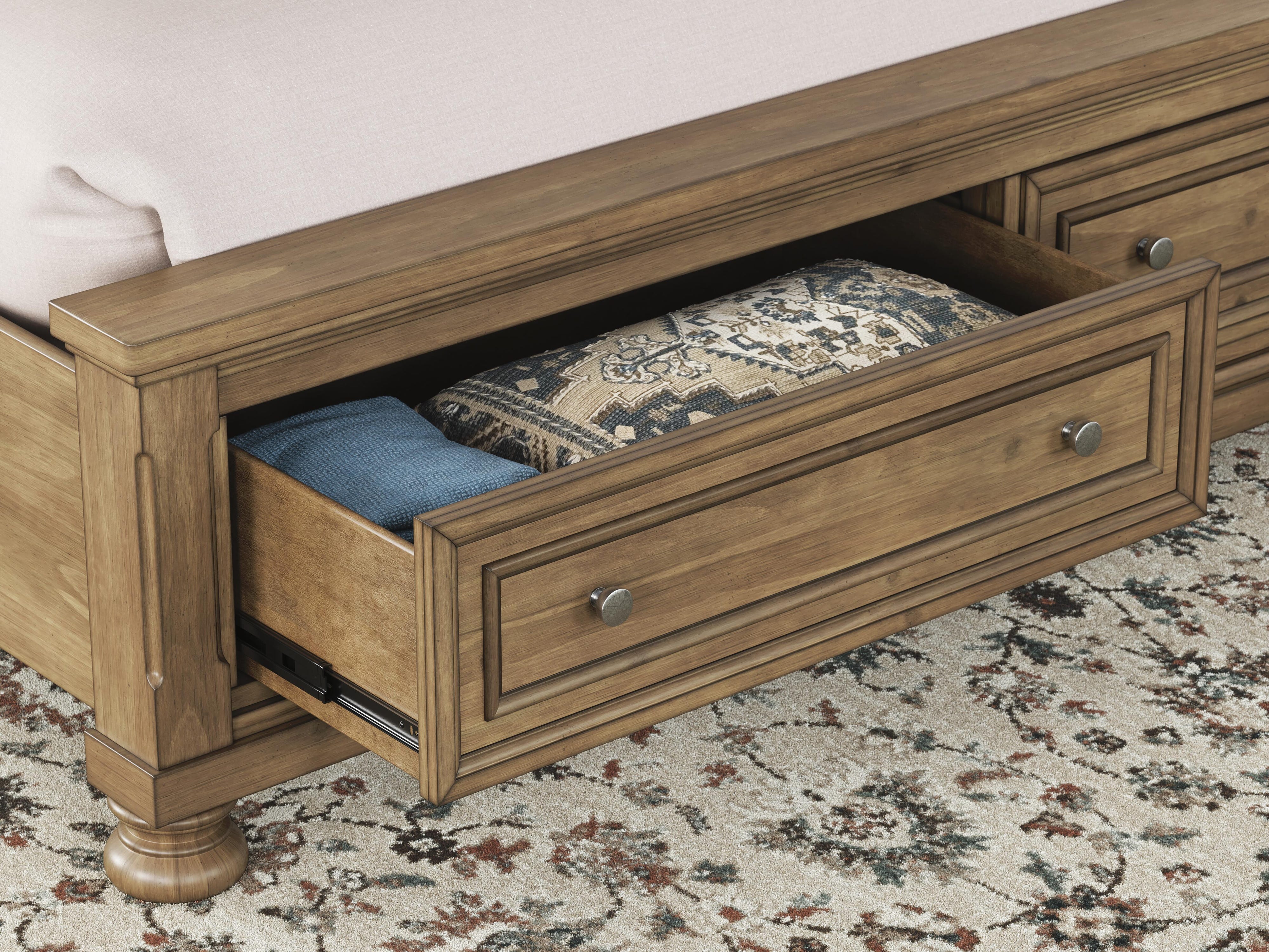 Feddinger Storage Sleigh Bed