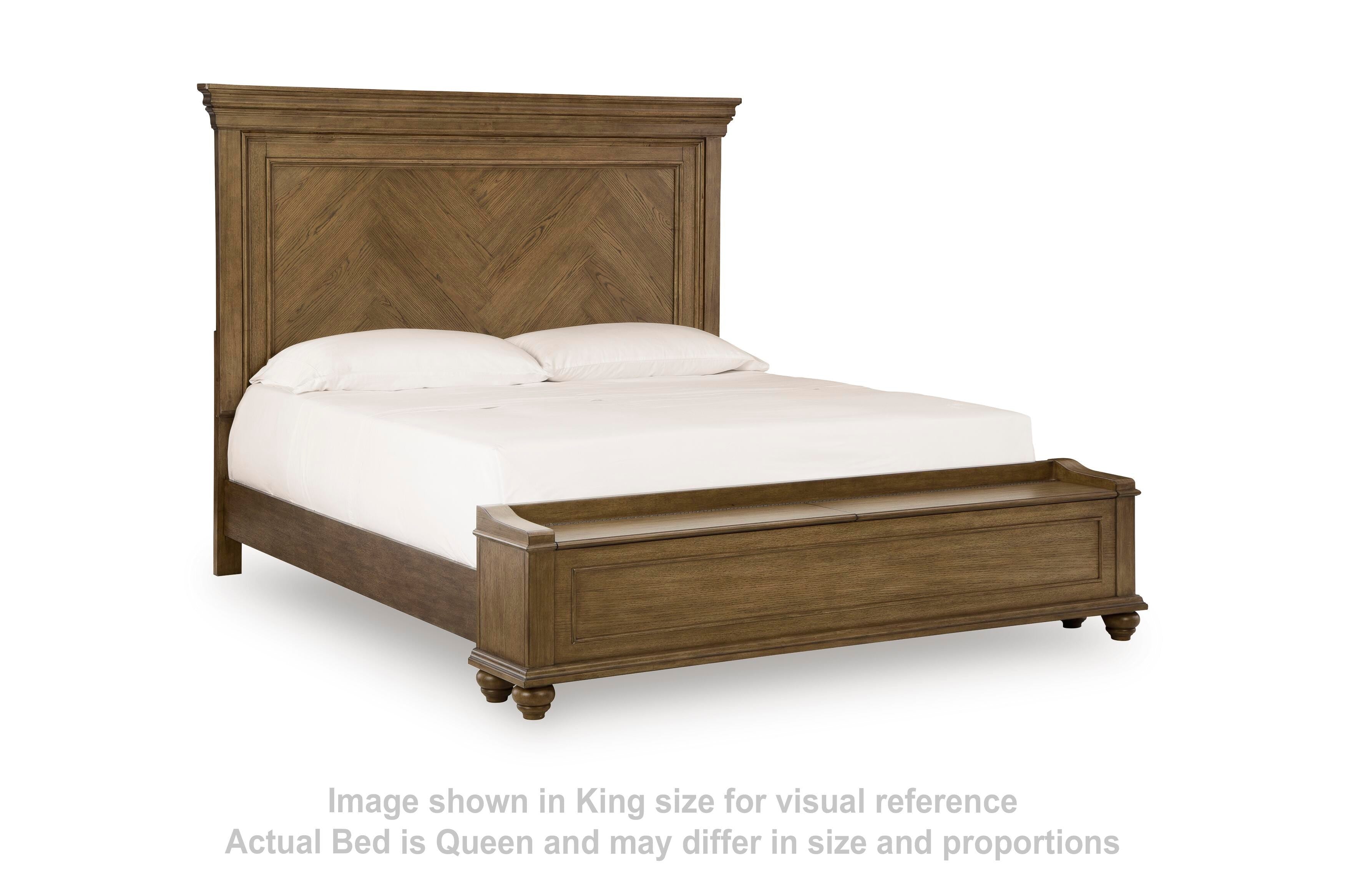 Karallin Panel Storage Bed