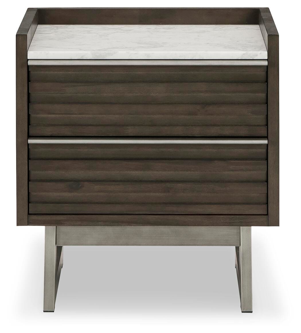 Arkenton Panel Bed with Mirrored Dresser and 2 Nightstands