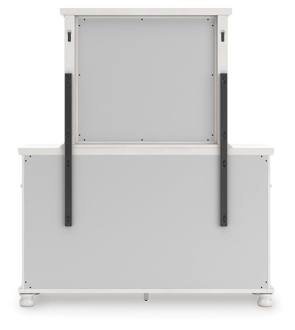 Rowlenstown Poster Bed, Dresser and Mirror