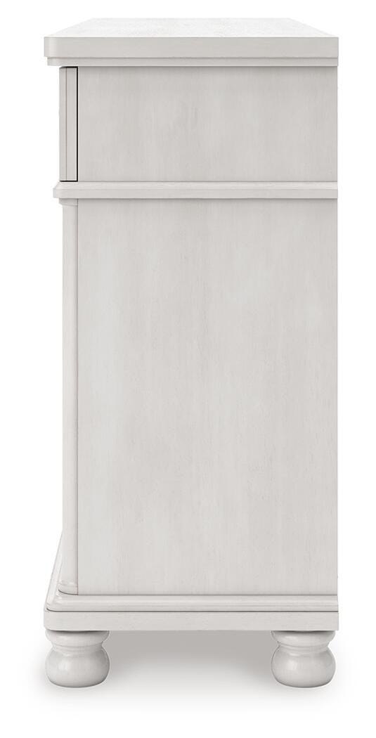 Rowlenstown Poster Bed, Dresser and Chest