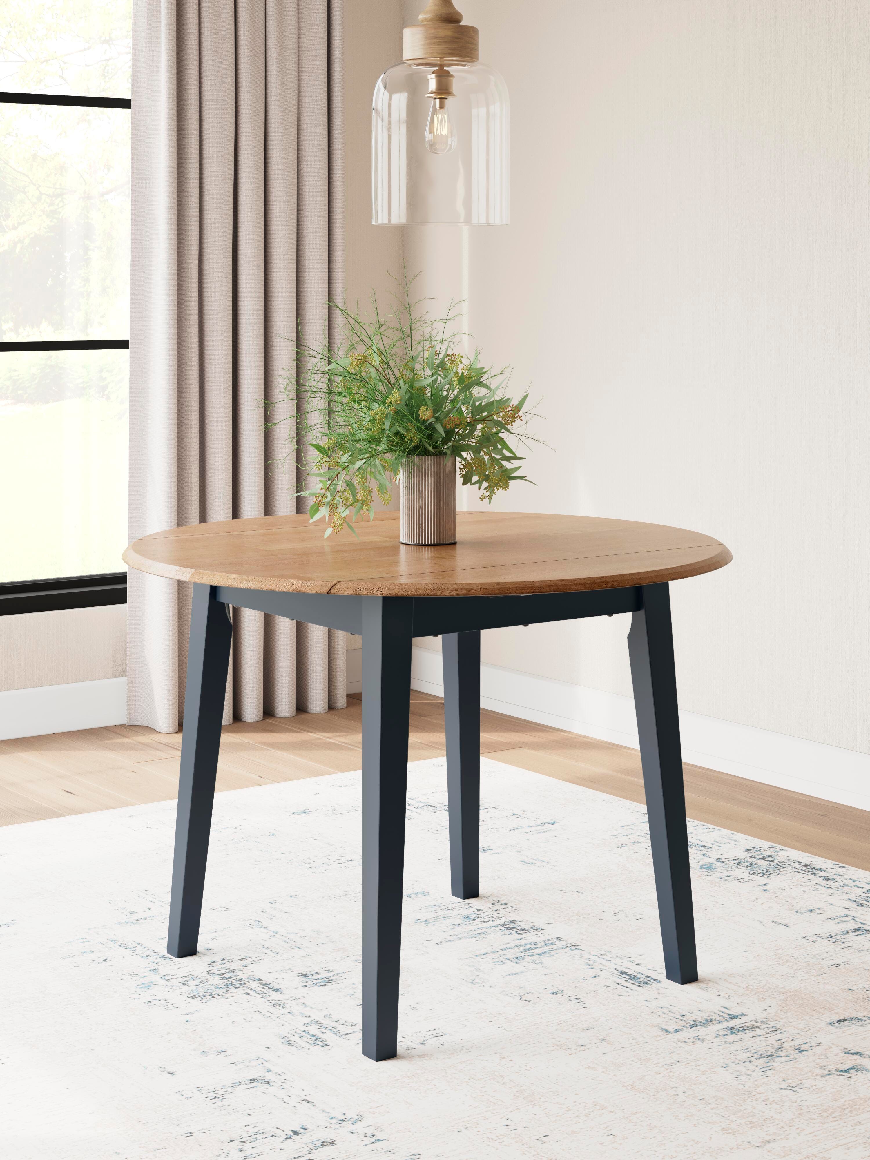 Gesthaven Extendable Dining Table and 2 Chairs