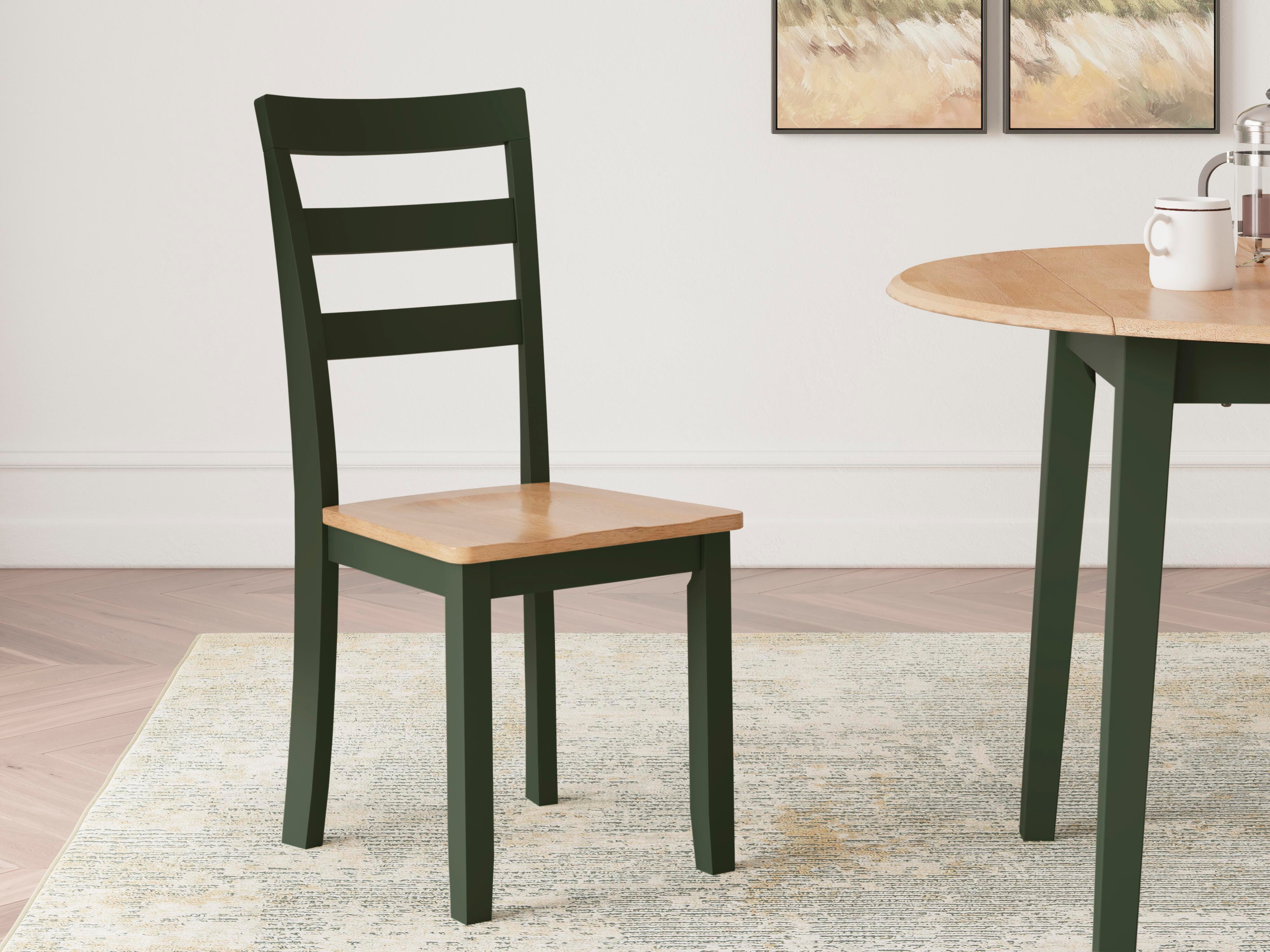 Gesthaven Extendable Dining Table and 2 Chairs