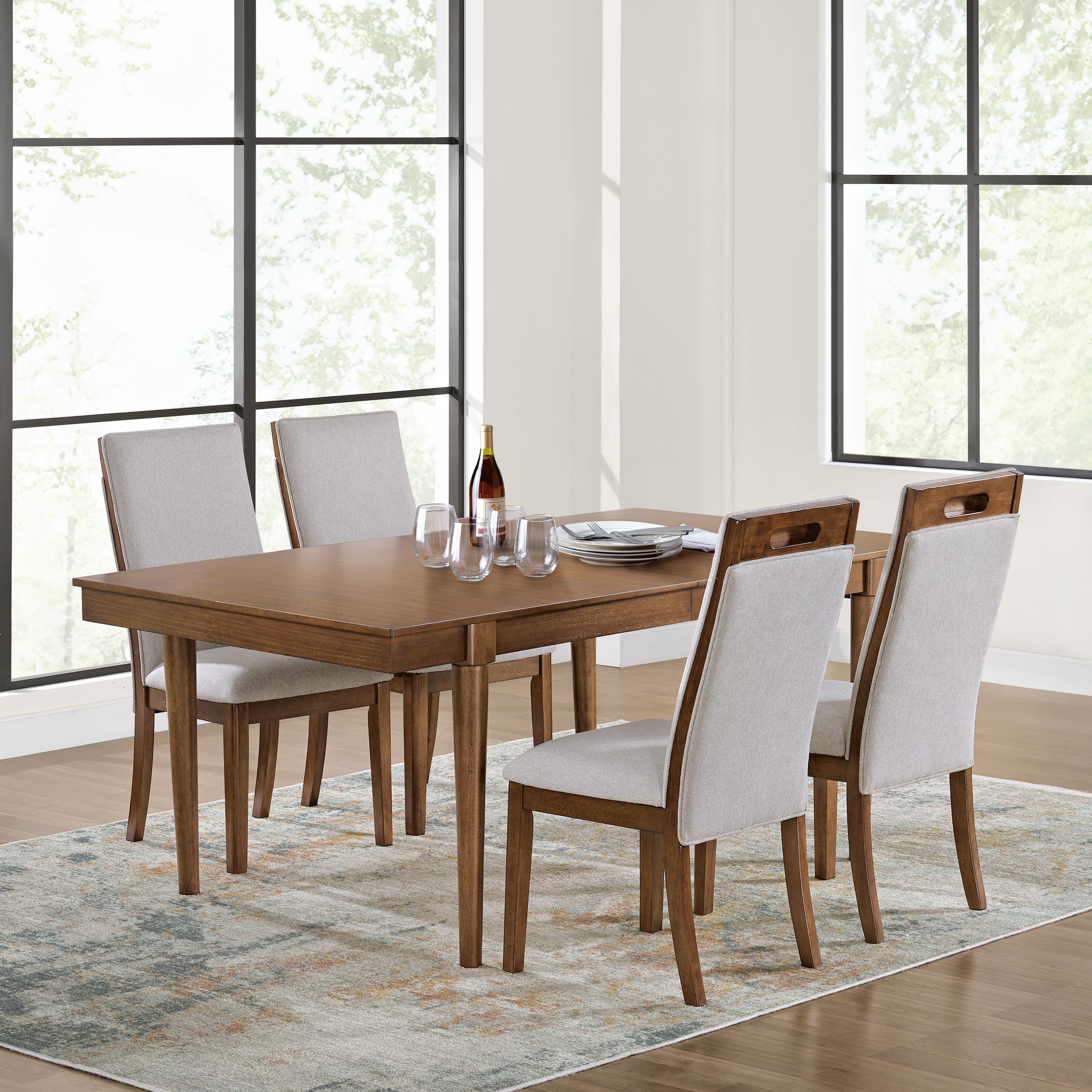 Lyncott Extension Dining Table and 4 Chairs