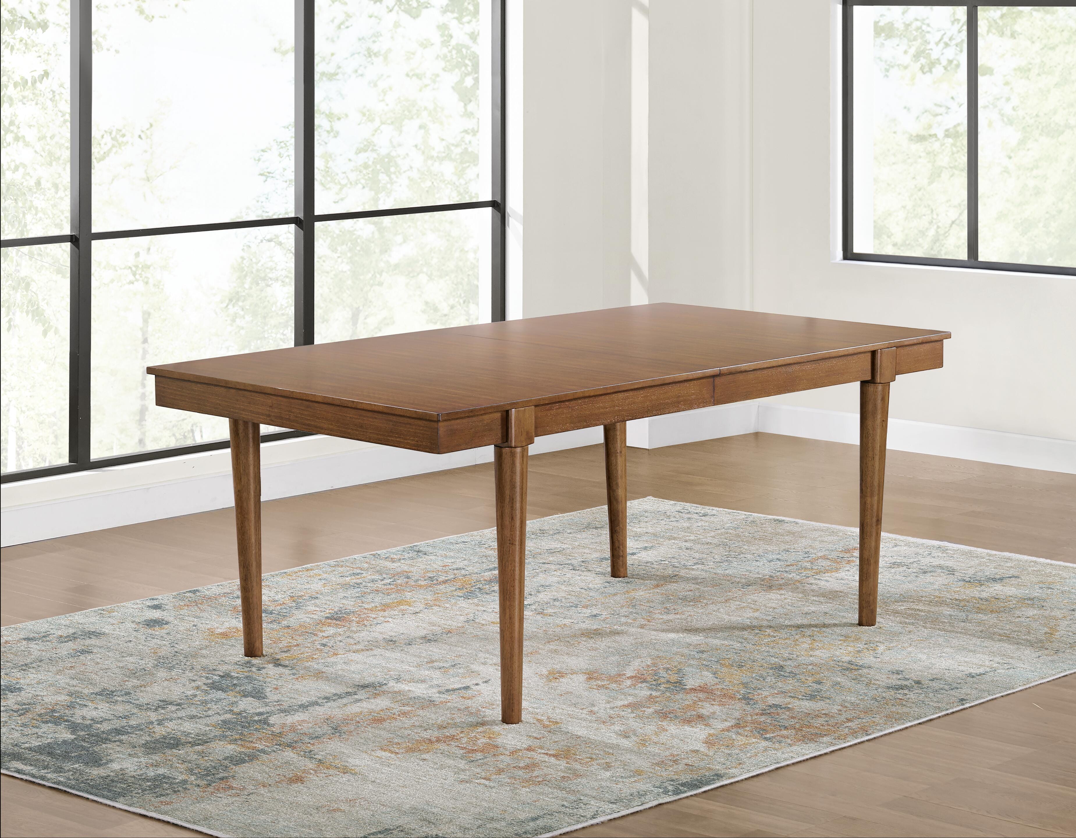 Lyncott Extension Dining Table and 6 Chairs