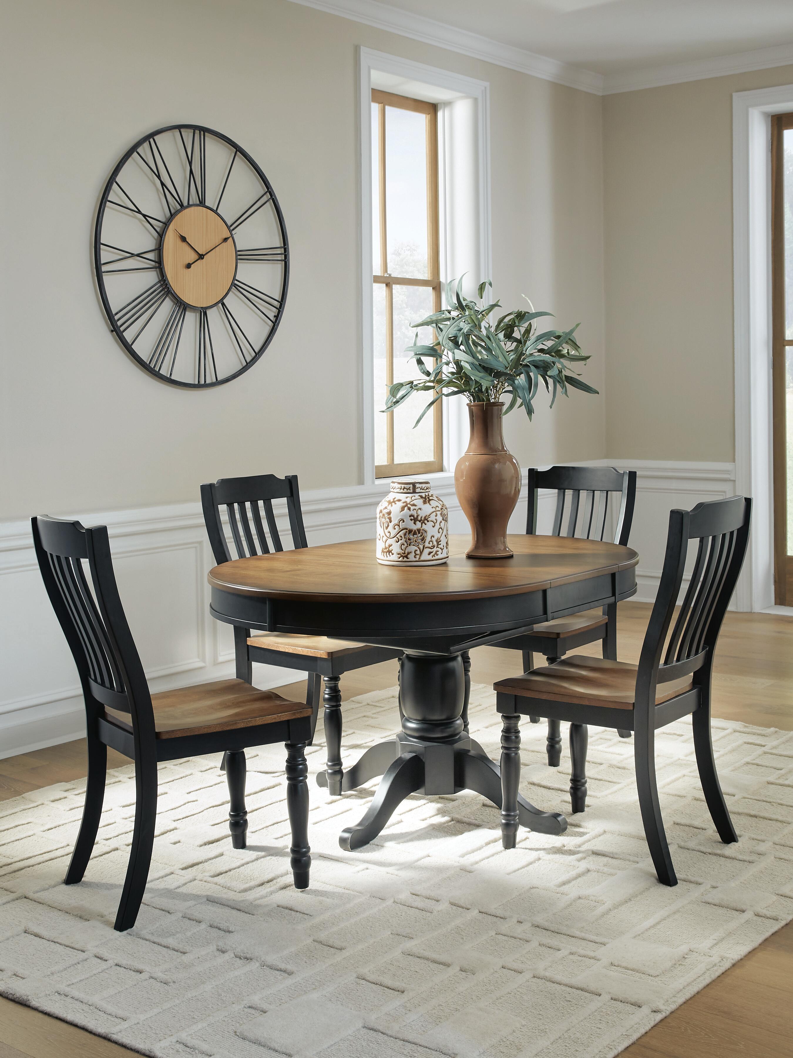 Clorazi Extension Dining Table and 4 Chairs
