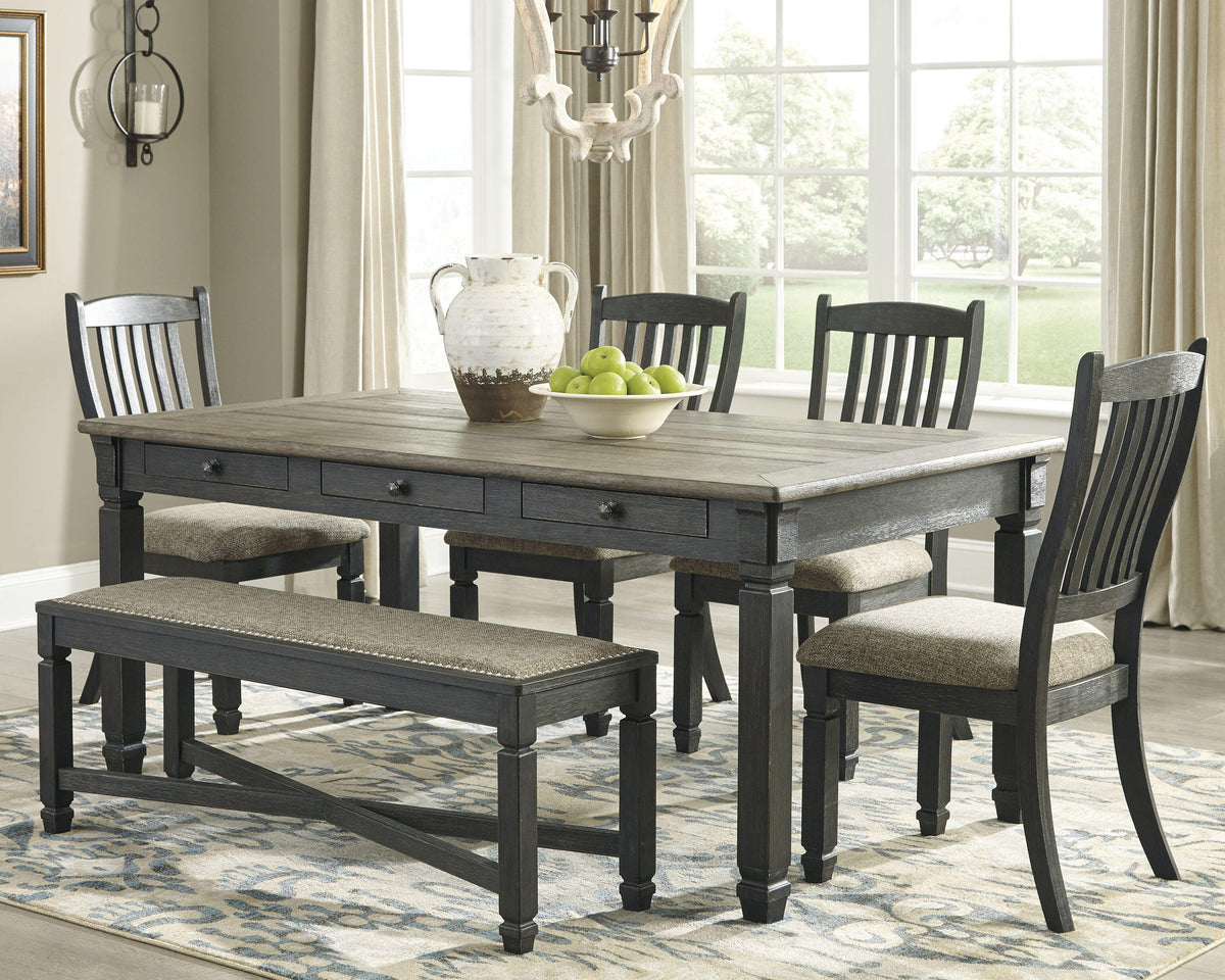 Pinehurst Dining Table, 4 Chairs and Bench