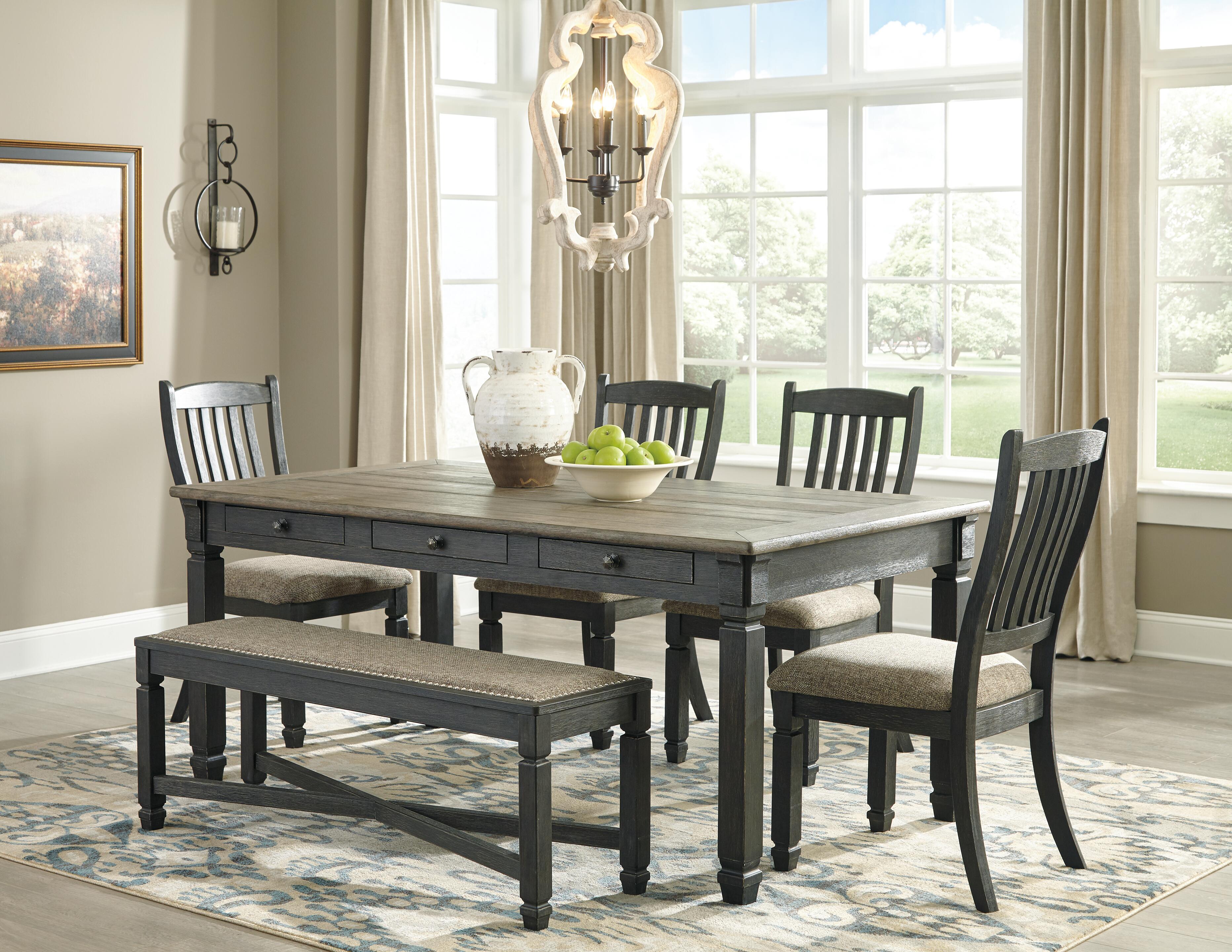 Pinehurst Dining Table, 4 Chairs and Bench