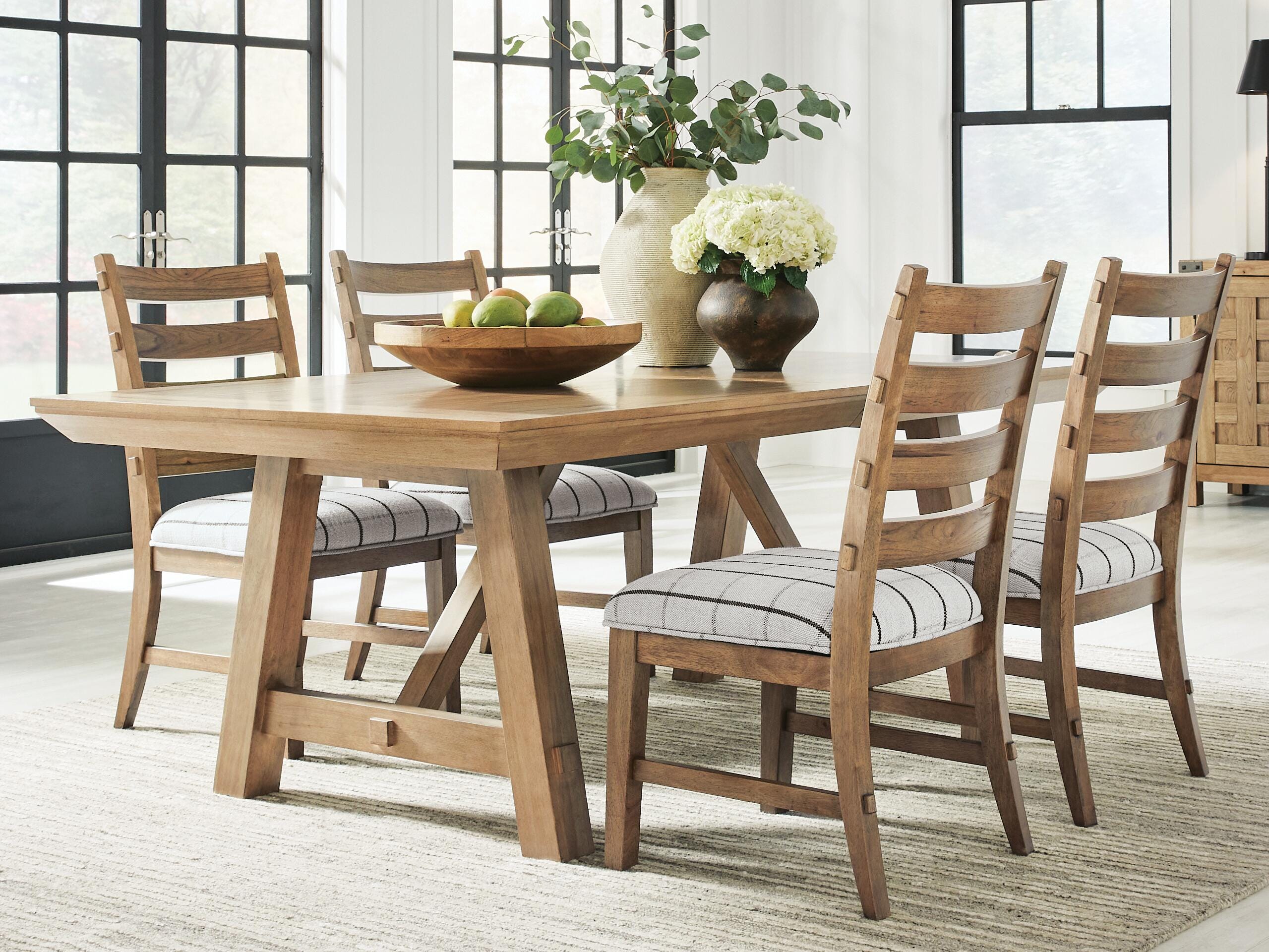 Ridgester Extension Dining Table and 4 Chairs