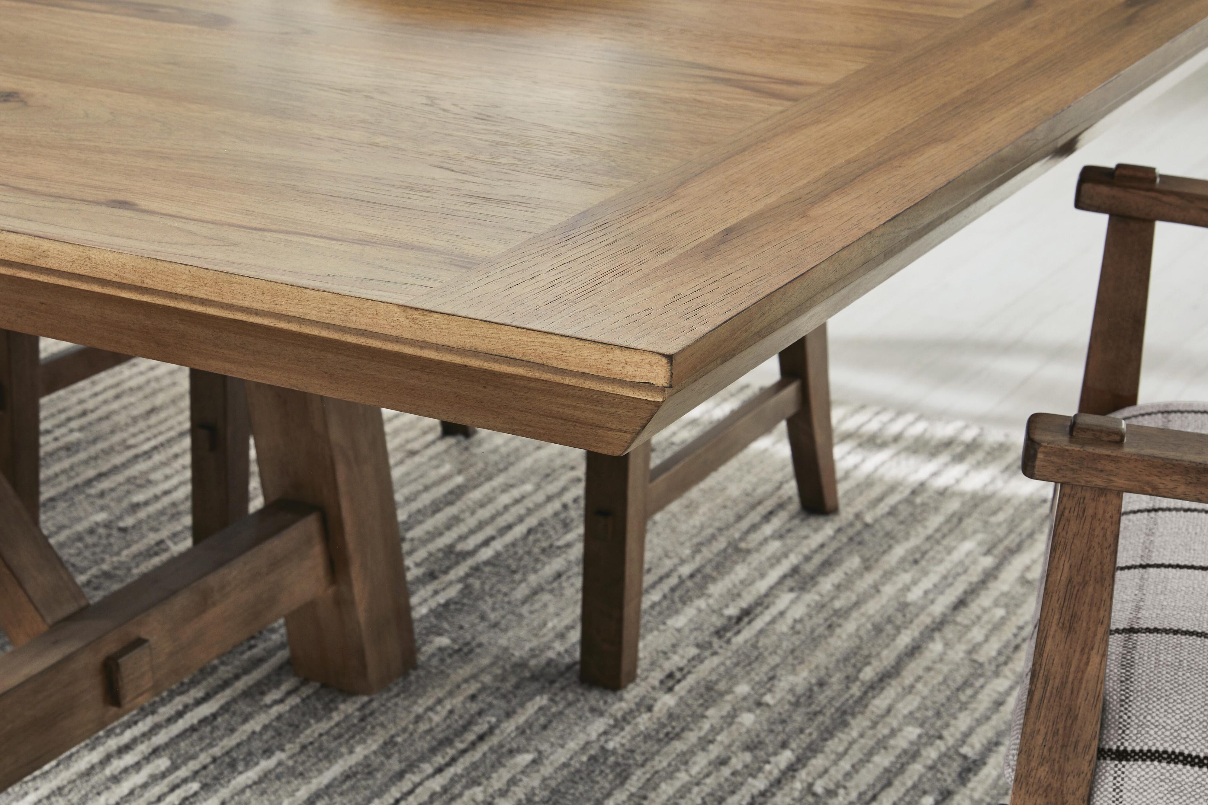 Ridgester Extension Dining Table and 8 Chairs