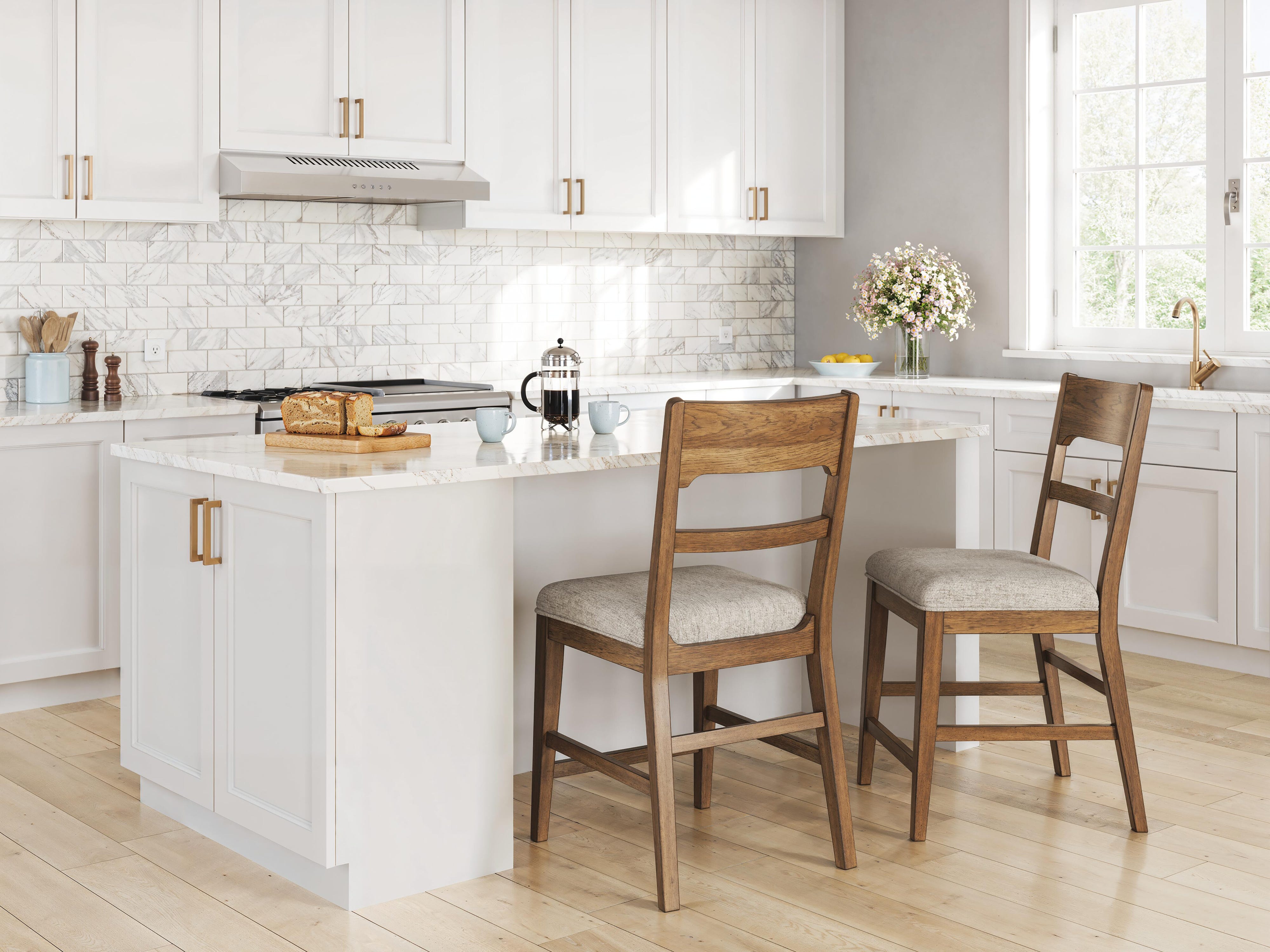 Cabalynn Counter Height Dining Table and 6 Barstools