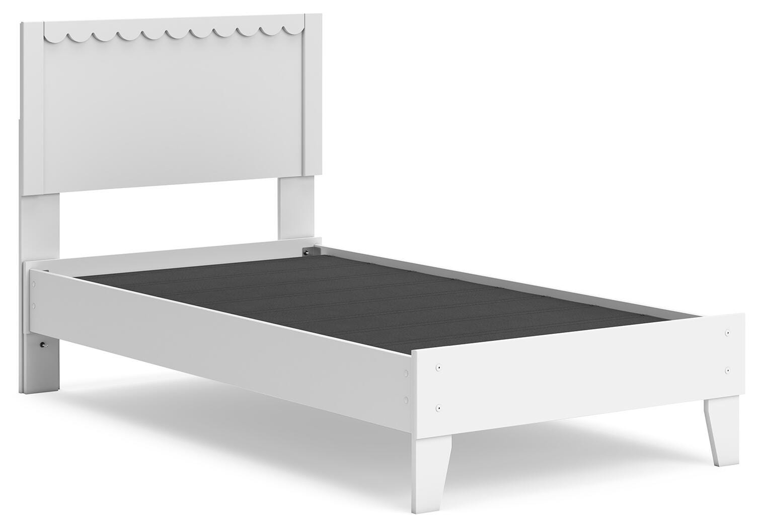 Hallityn Panel Platform Bed, Dresser, Chest and 2 Nightstands