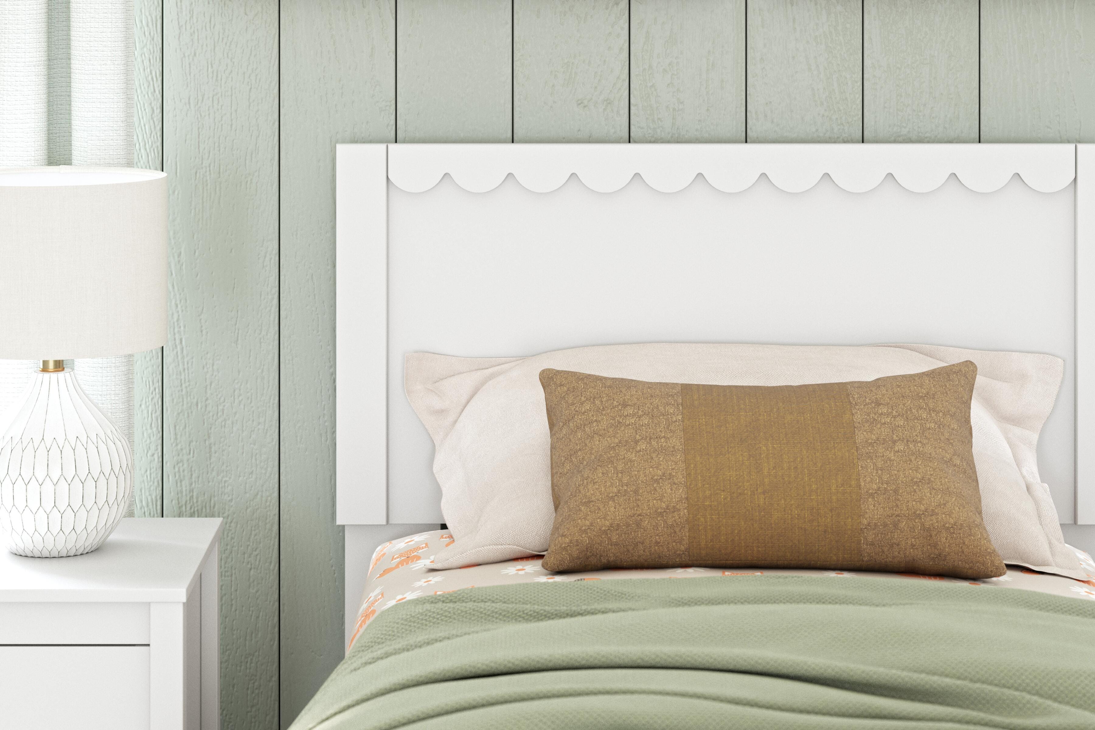 Hallityn Panel Platform Bed and Nightstand