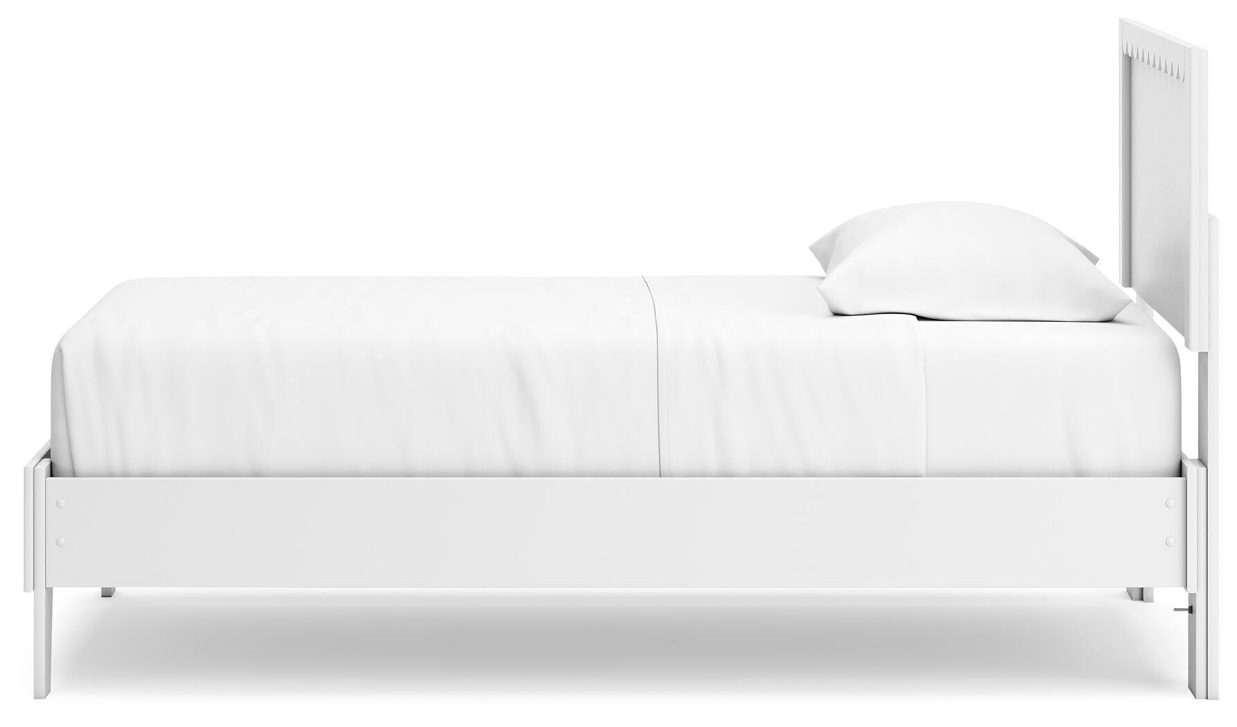 Hallityn Panel Platform Bed, Dresser and 2 Nightstands