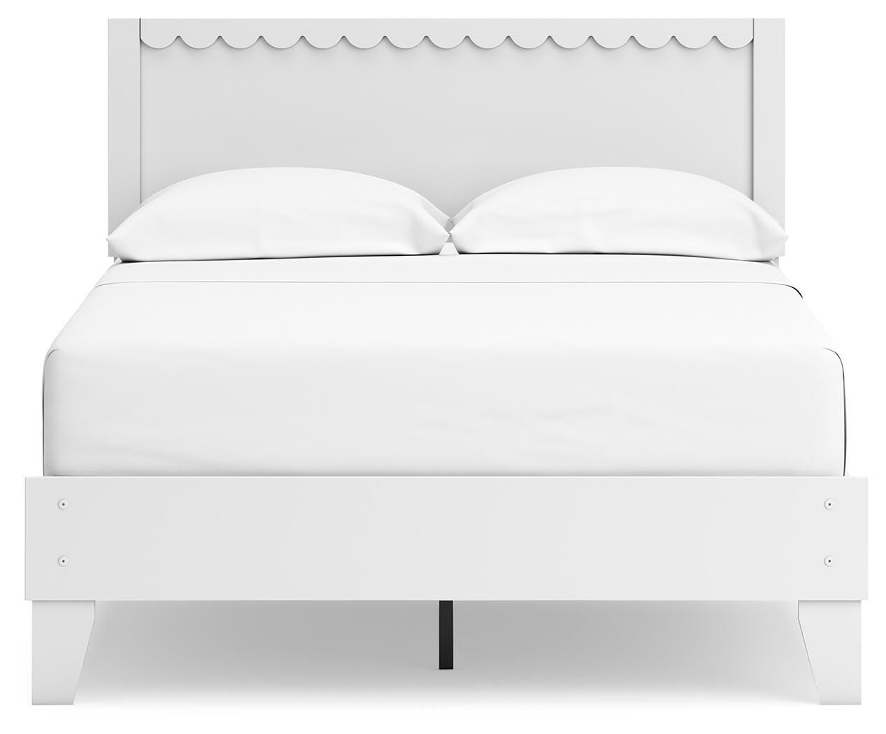 Hallityn Panel Platform Bed, Dresser and 2 Nightstands