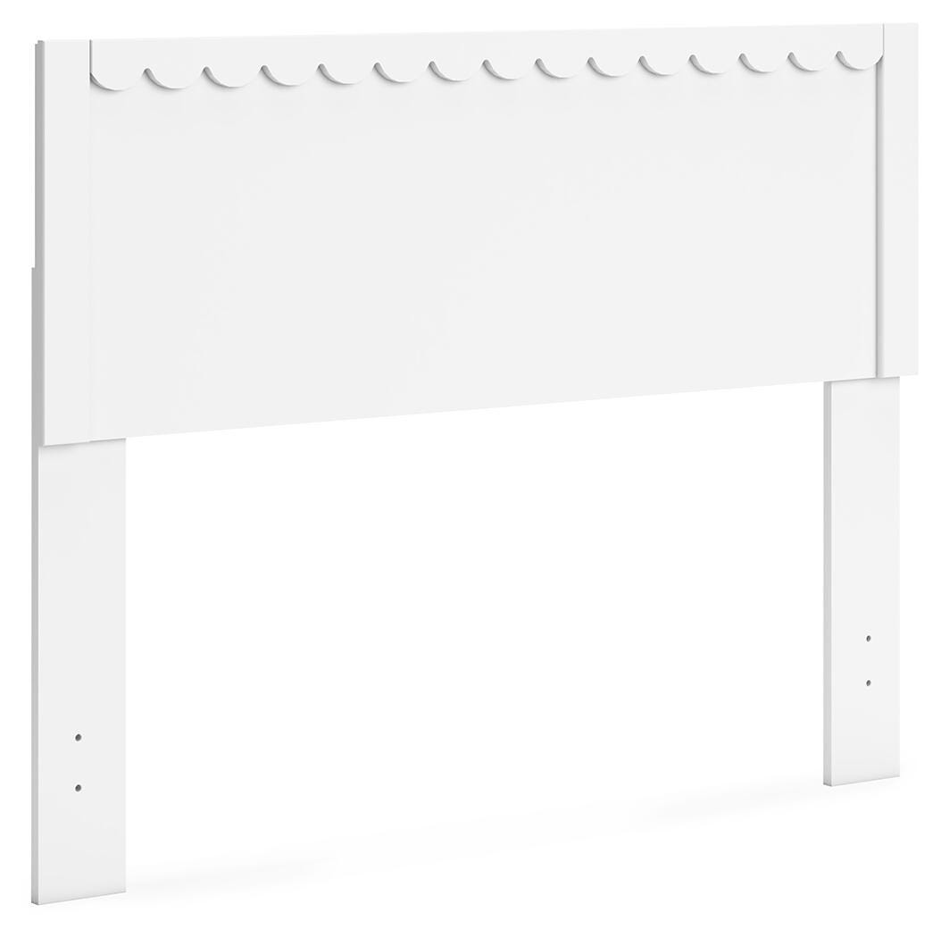Hallityn Panel Headboard, Dresser and Chest
