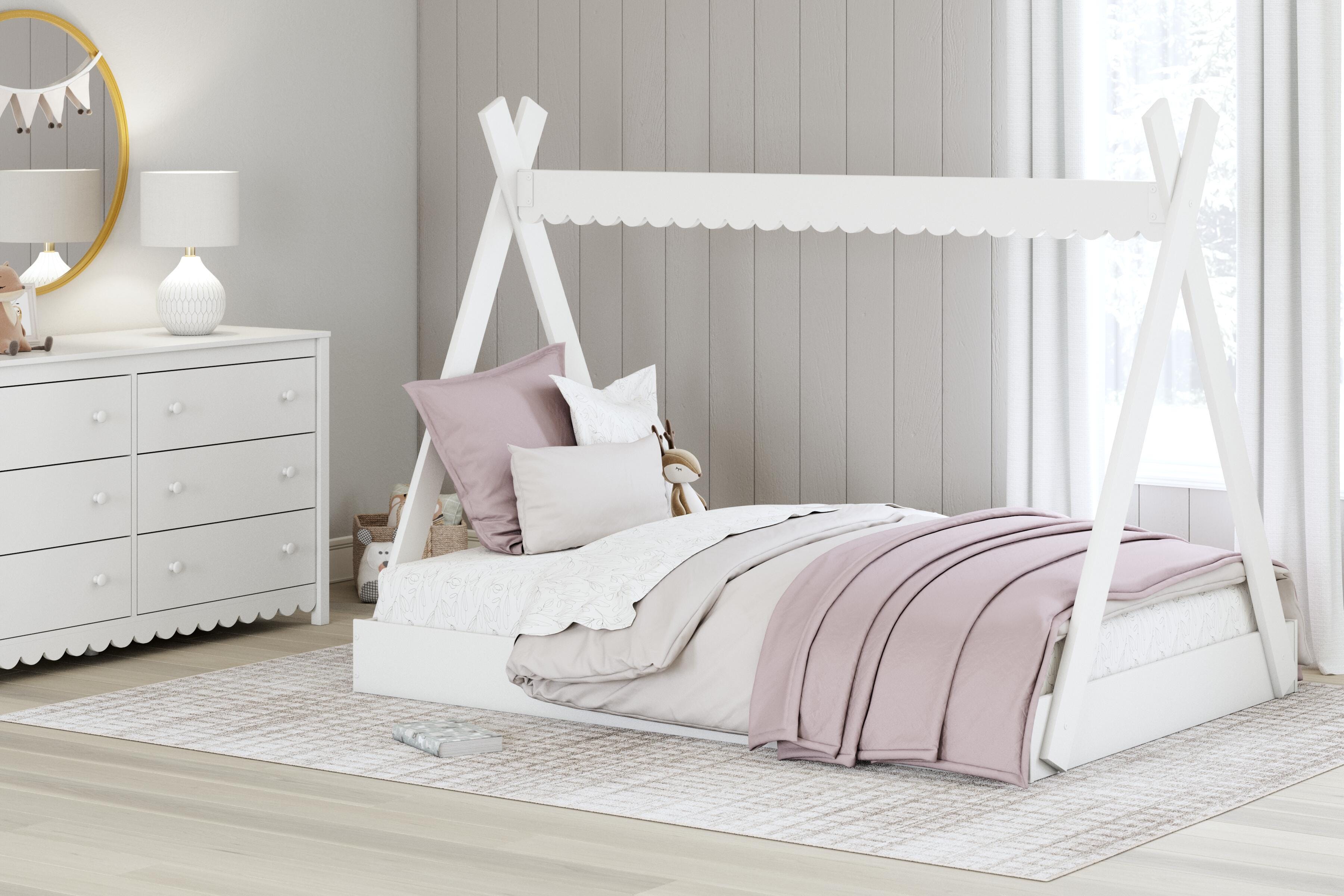 Hallityn Tent Bed