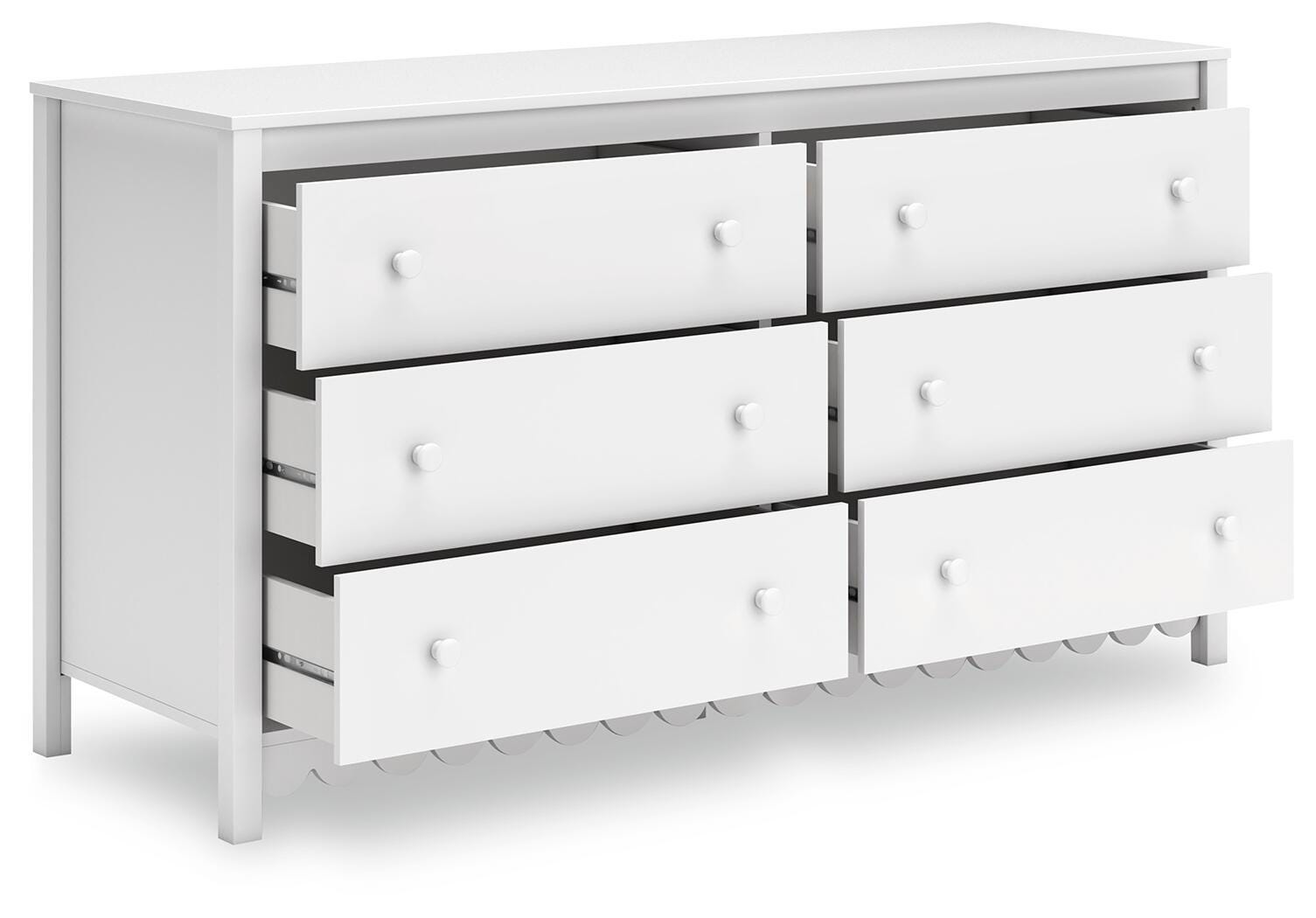 Hallityn Panel Platform Bed, Dresser and Chest