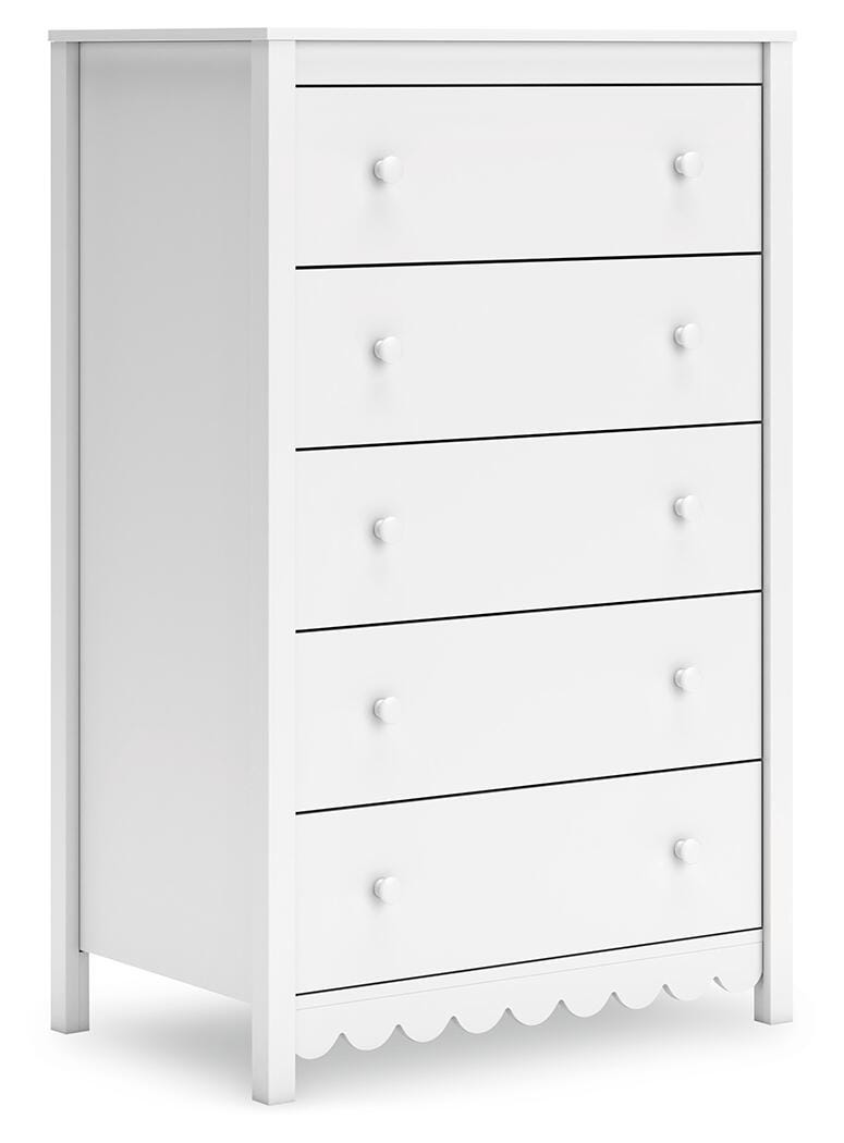 Hallityn Platform Bed, Dresser and Chest