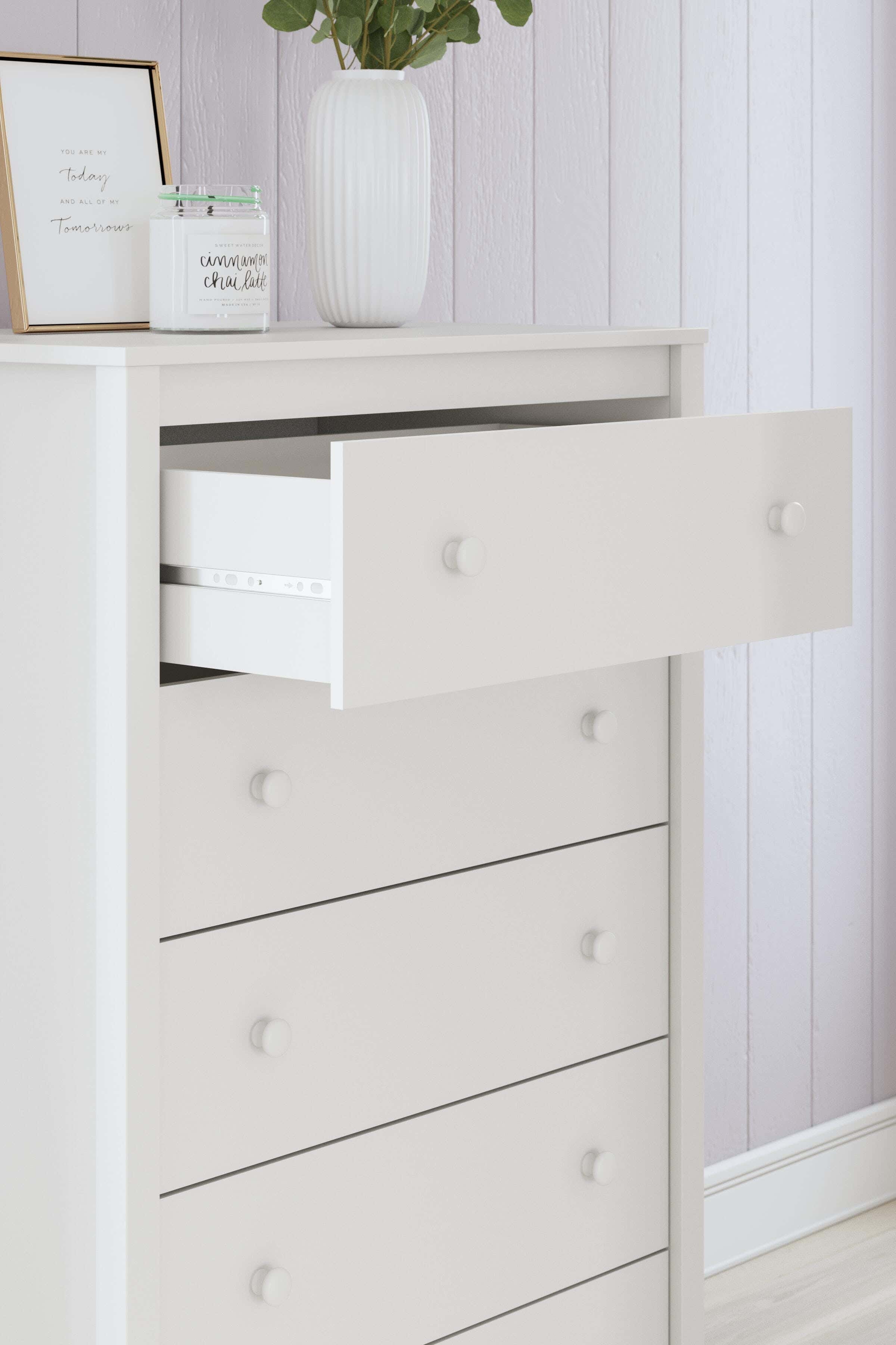 Hallityn Panel Platform Bed, Dresser, Chest and Nightstand