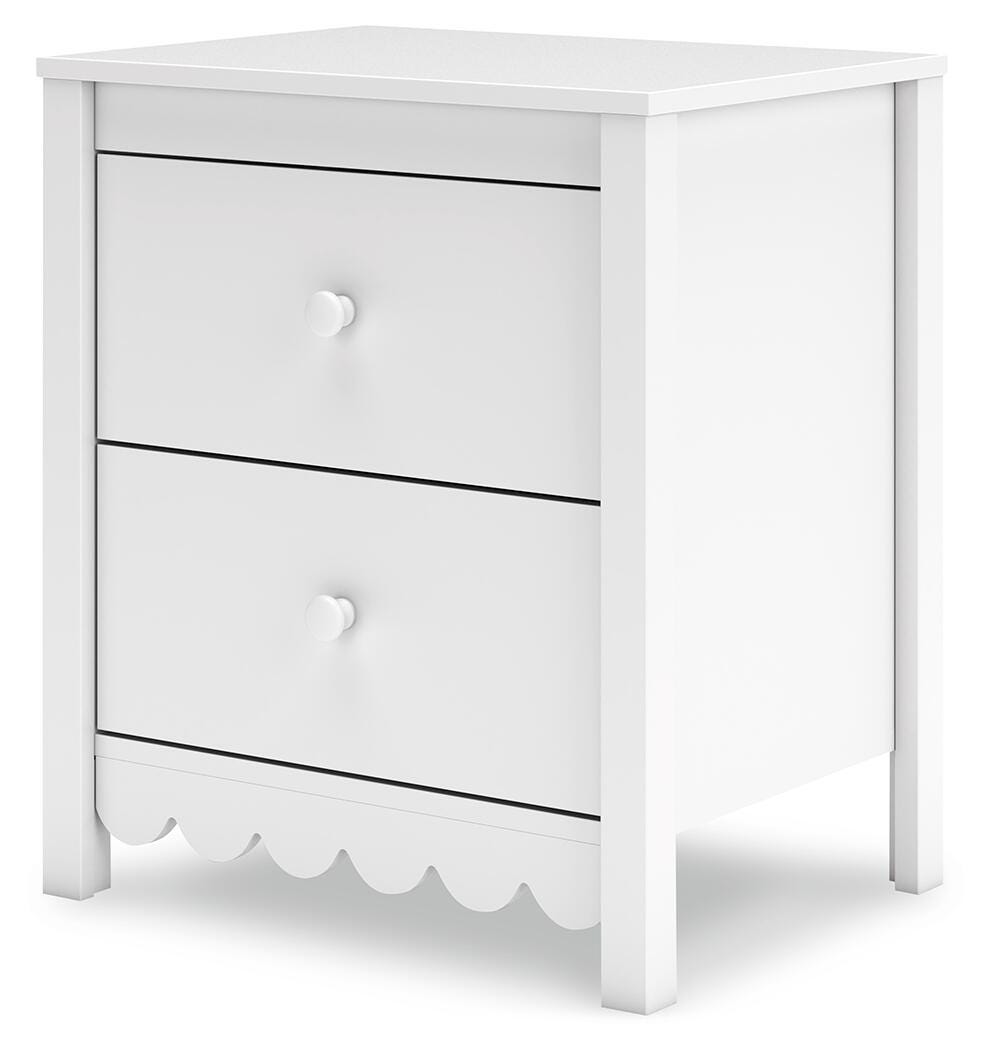 Hallityn Platform Bed, Dresser and Nightstand