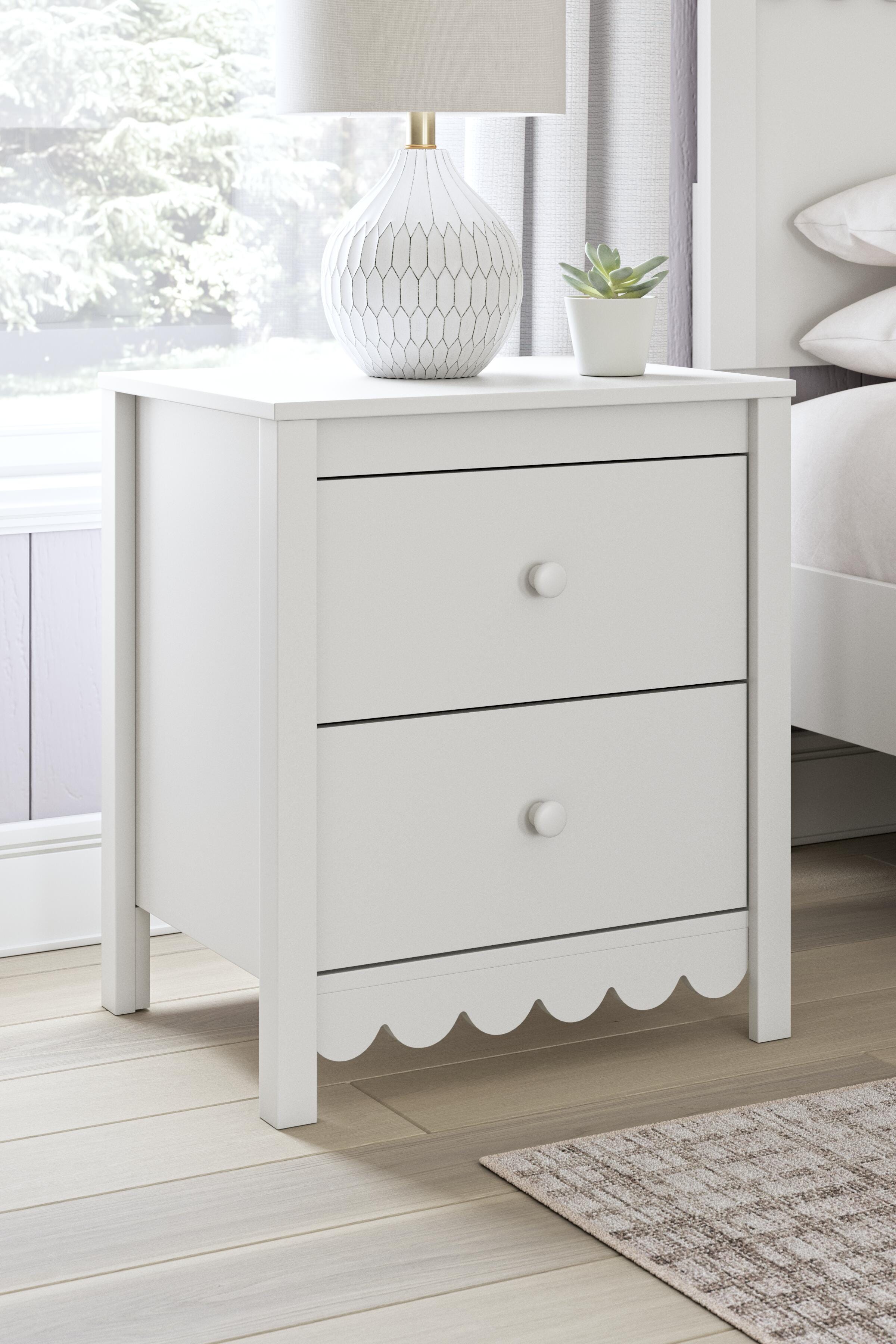 Hallityn Panel Platform Bed and Nightstand