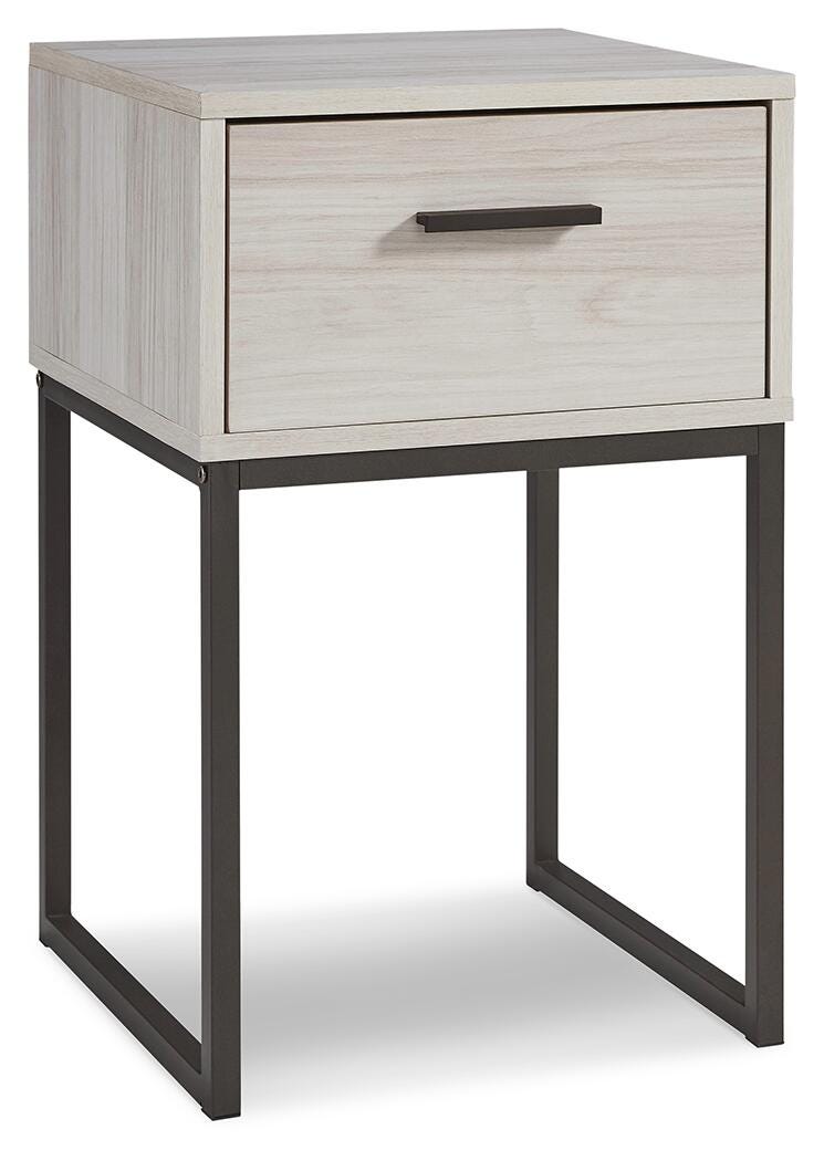 Socalle Panel Platform Bed with Dresser and Nightstand