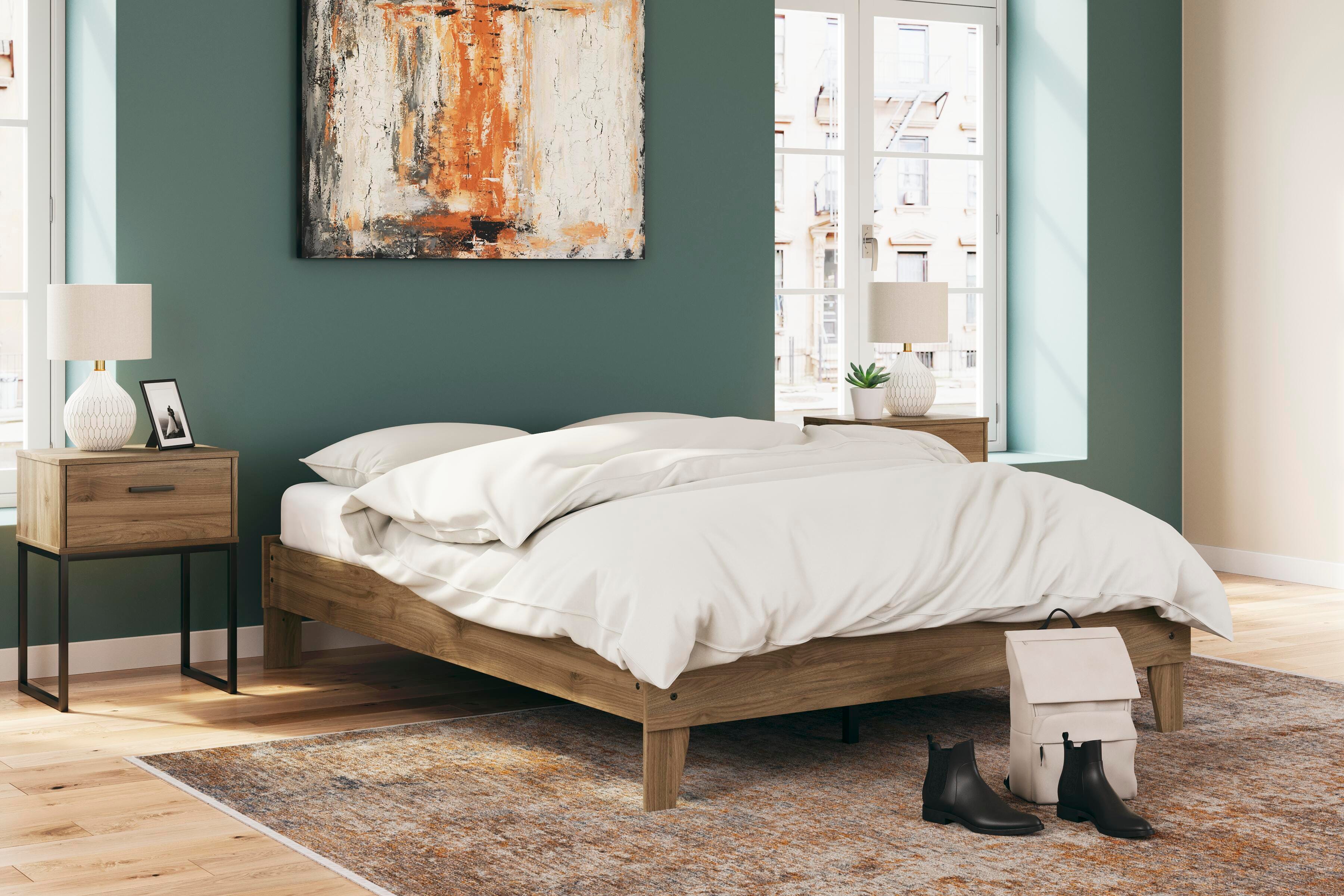 Deanlow Platform Bed and Dresser