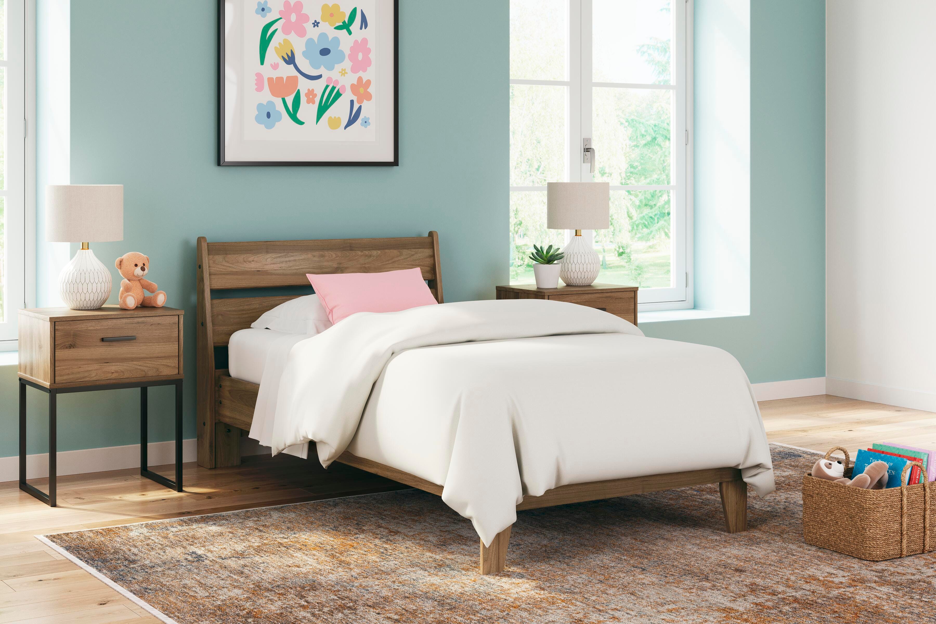 Deanlow Panel Headboard and Dresser