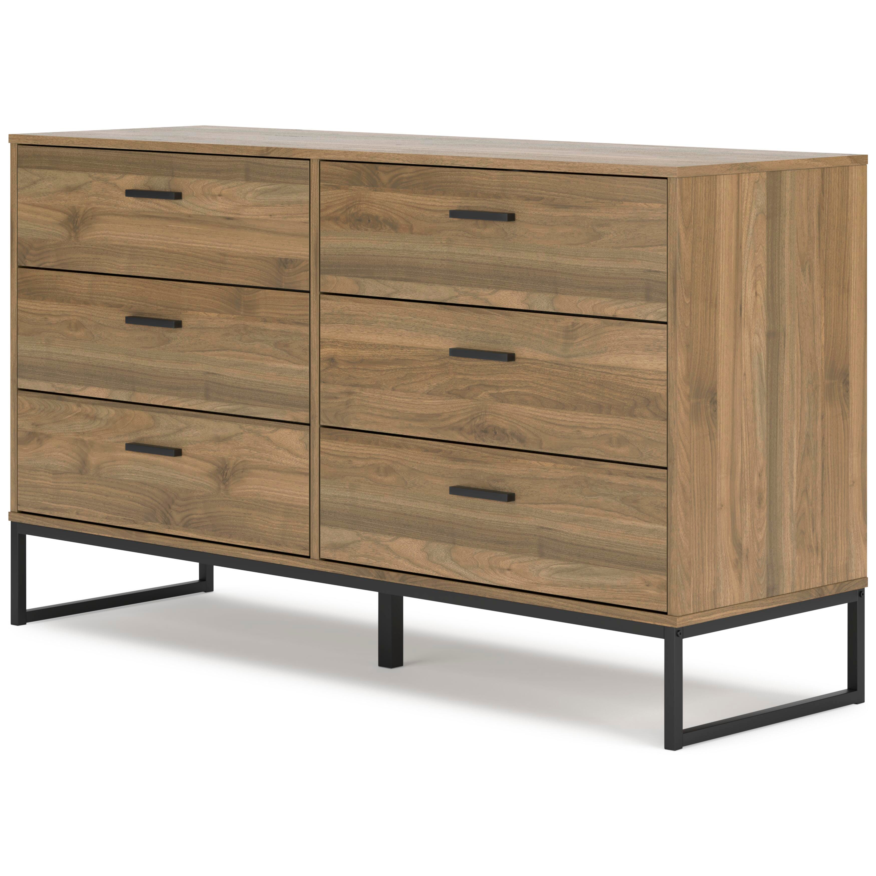 Deanlow Panel Headboard, Dresser and Nightstand