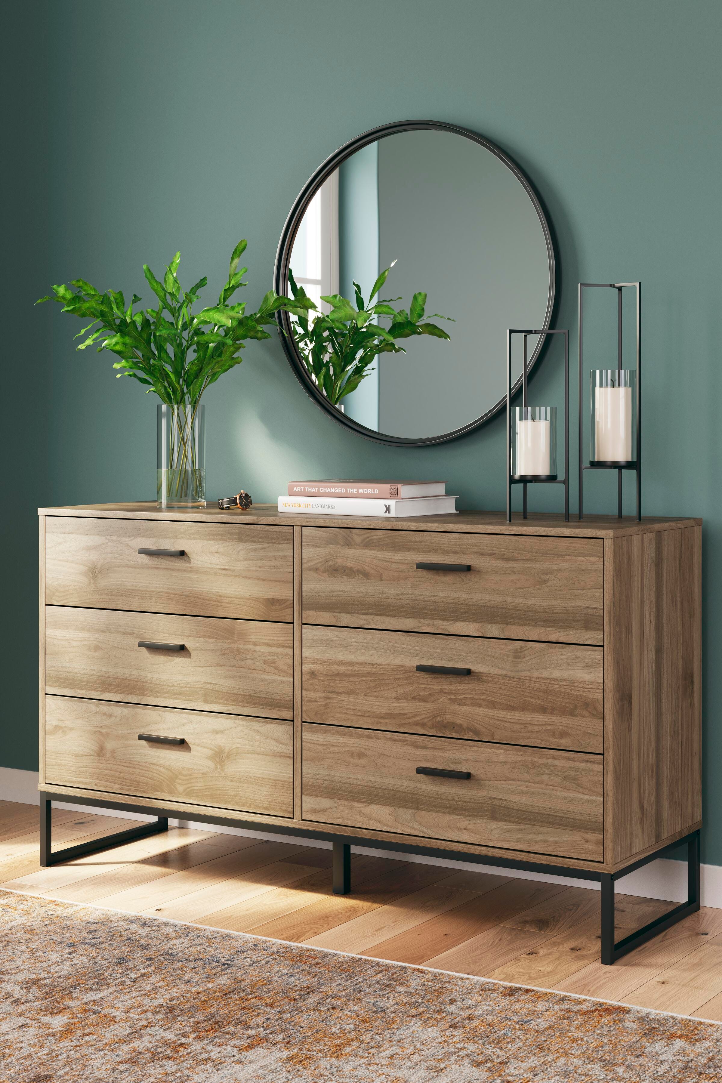 Deanlow Panel Headboard, Dresser, Chest and 2 Nightstands