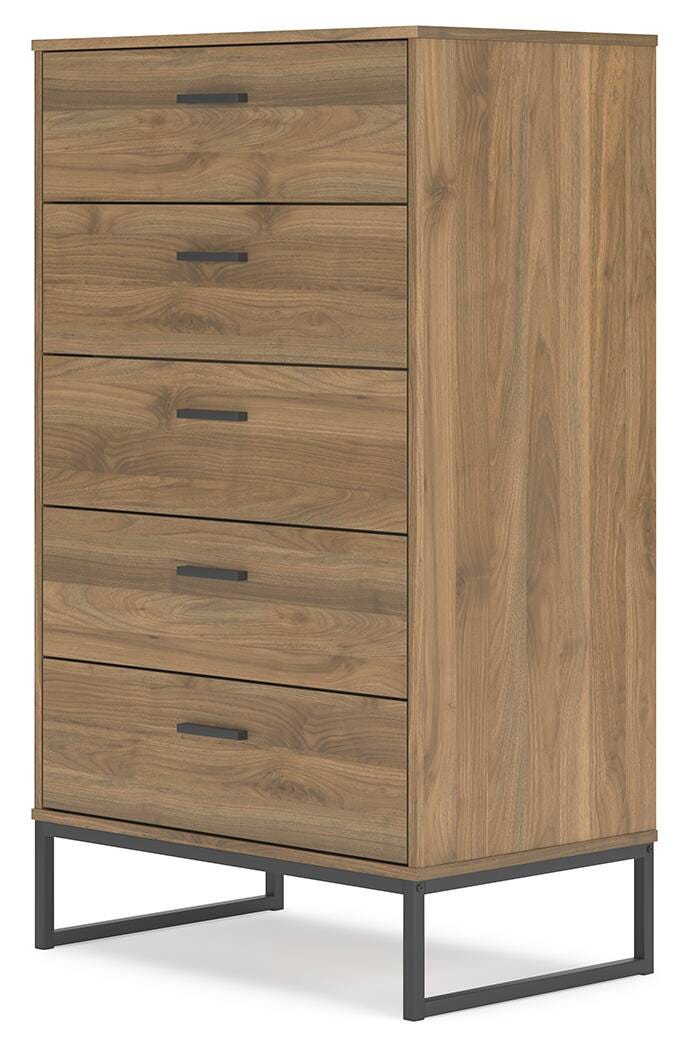 Deanlow Platform Bed, Dresser and Chest