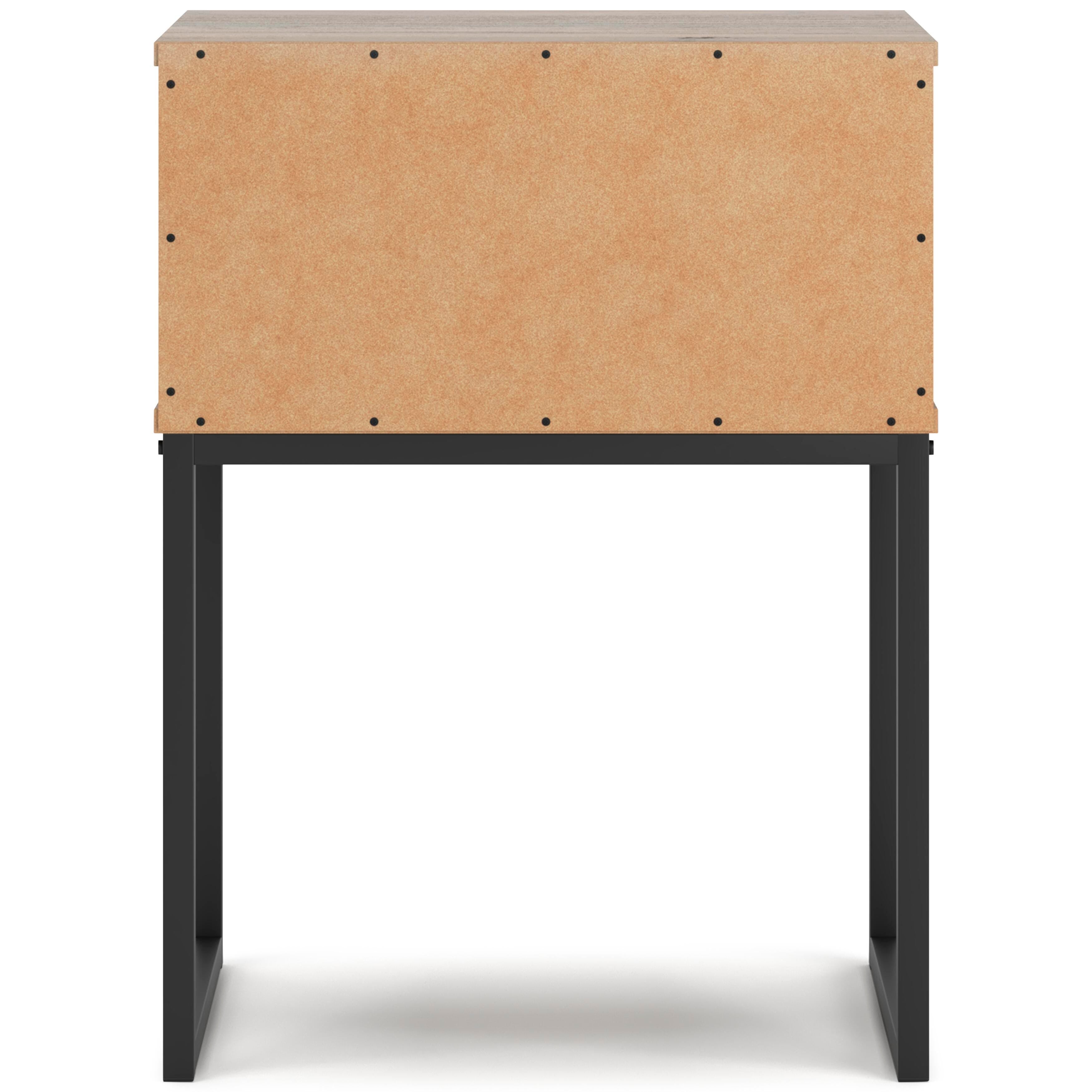 Deanlow Panel Headboard and 2 Nightstands