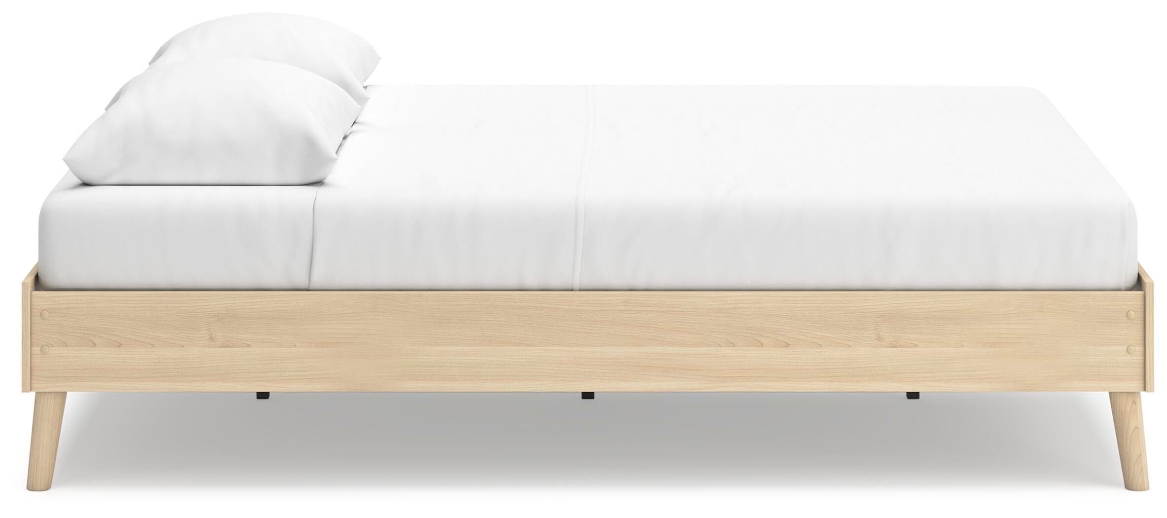 Cabinella Platform Bed, Dresser and Chest