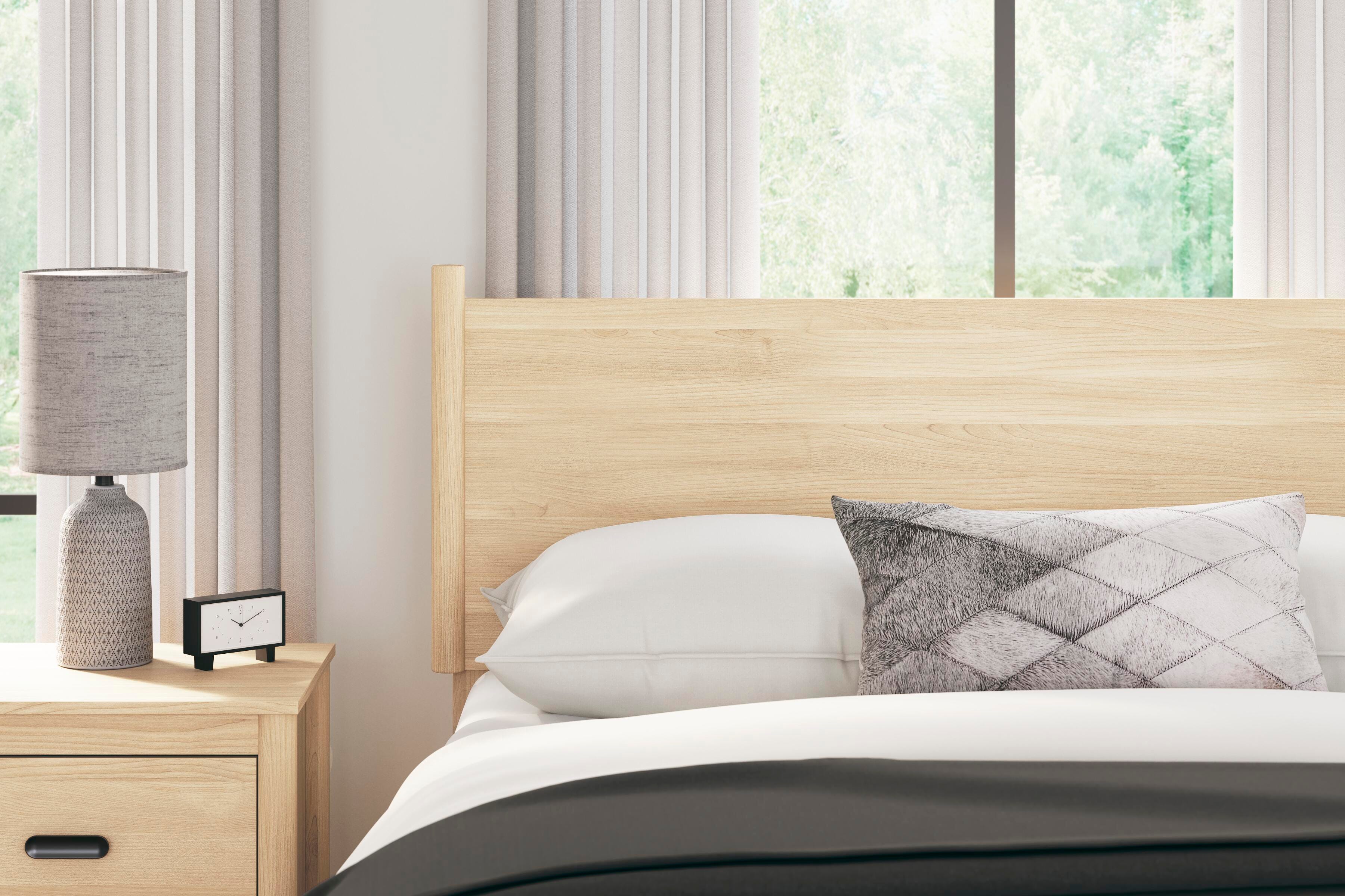 Cabinella Panel Headboard and 2 Nightstands