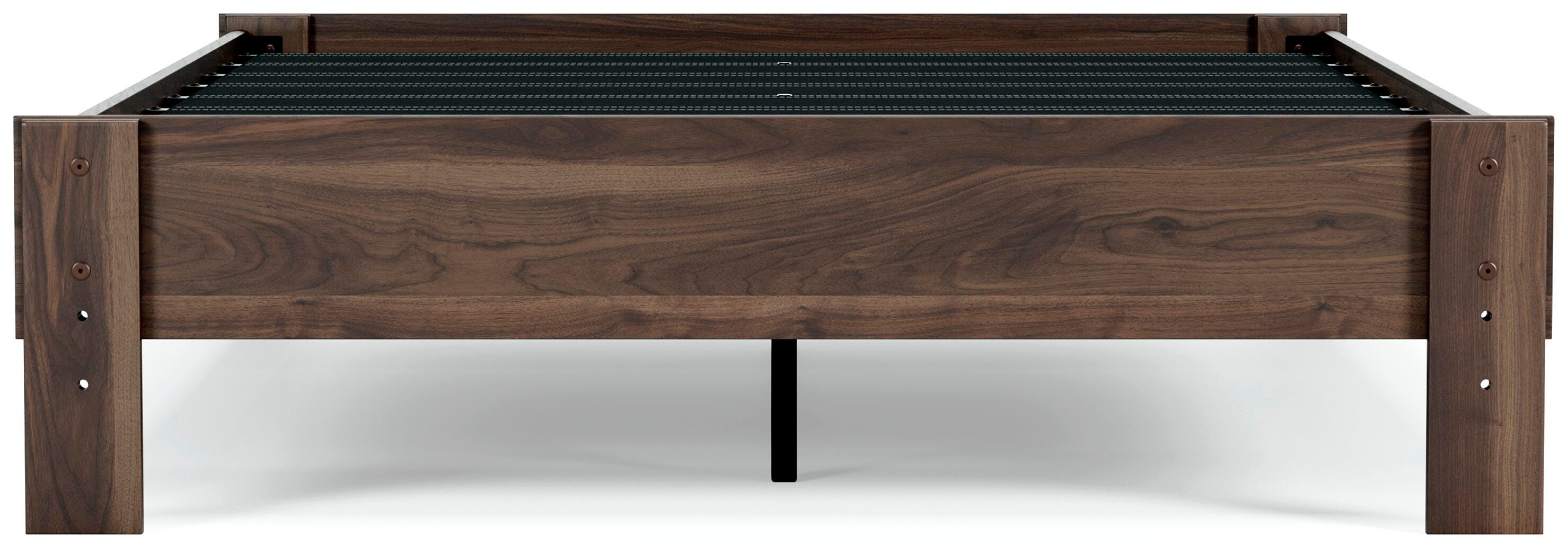 Calverson Platform Bed with 2 Nightstands