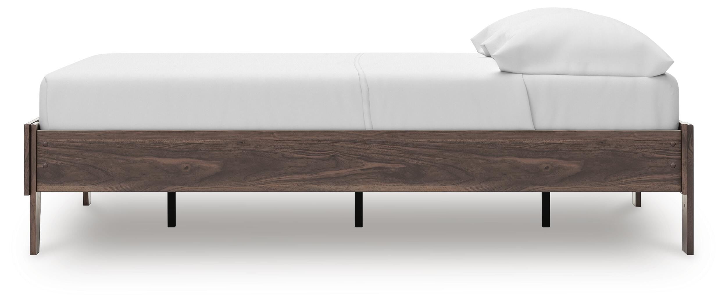 Calverson Platform Bed, Dresser and 2 Nightstands