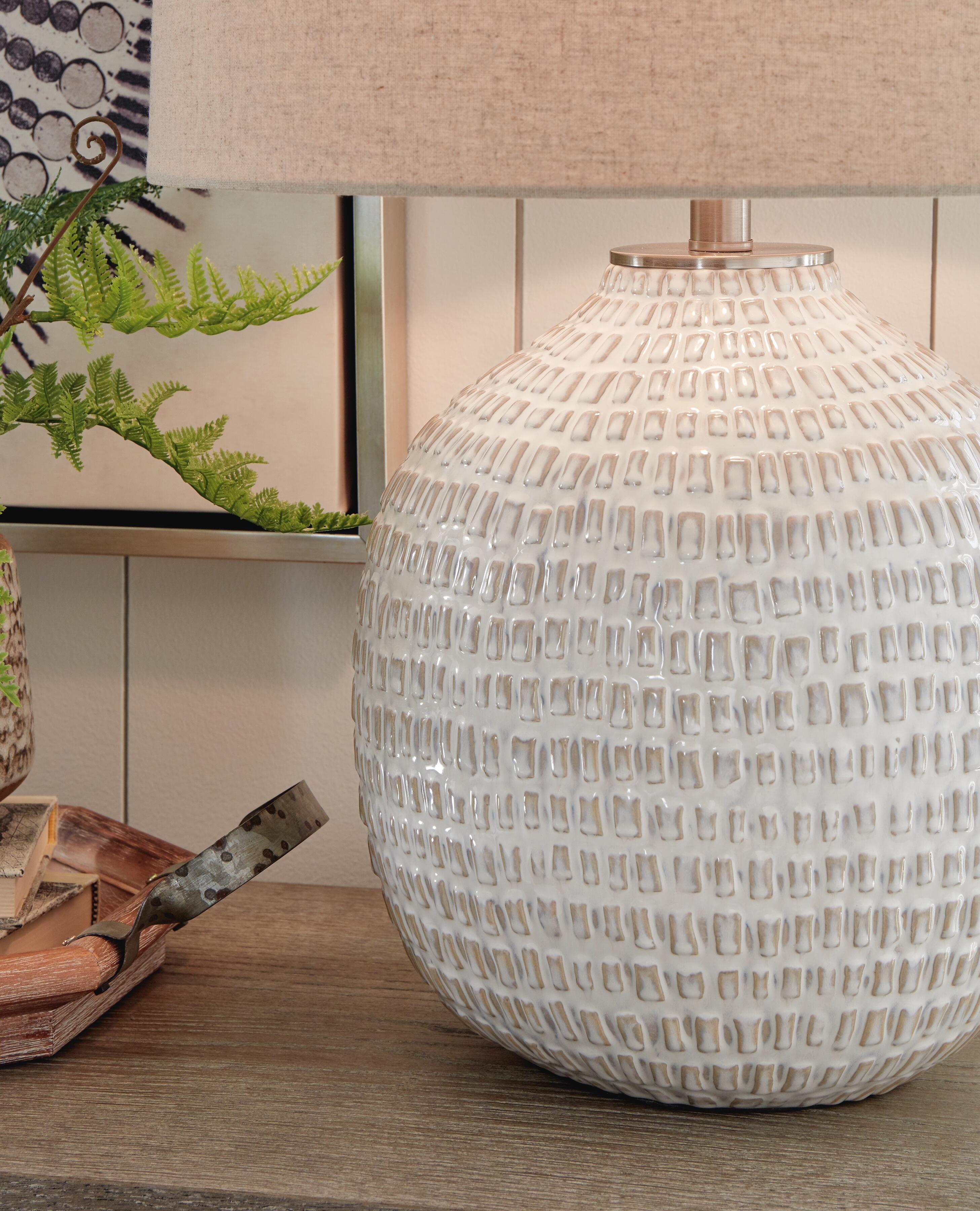 Jamon Table Lamp