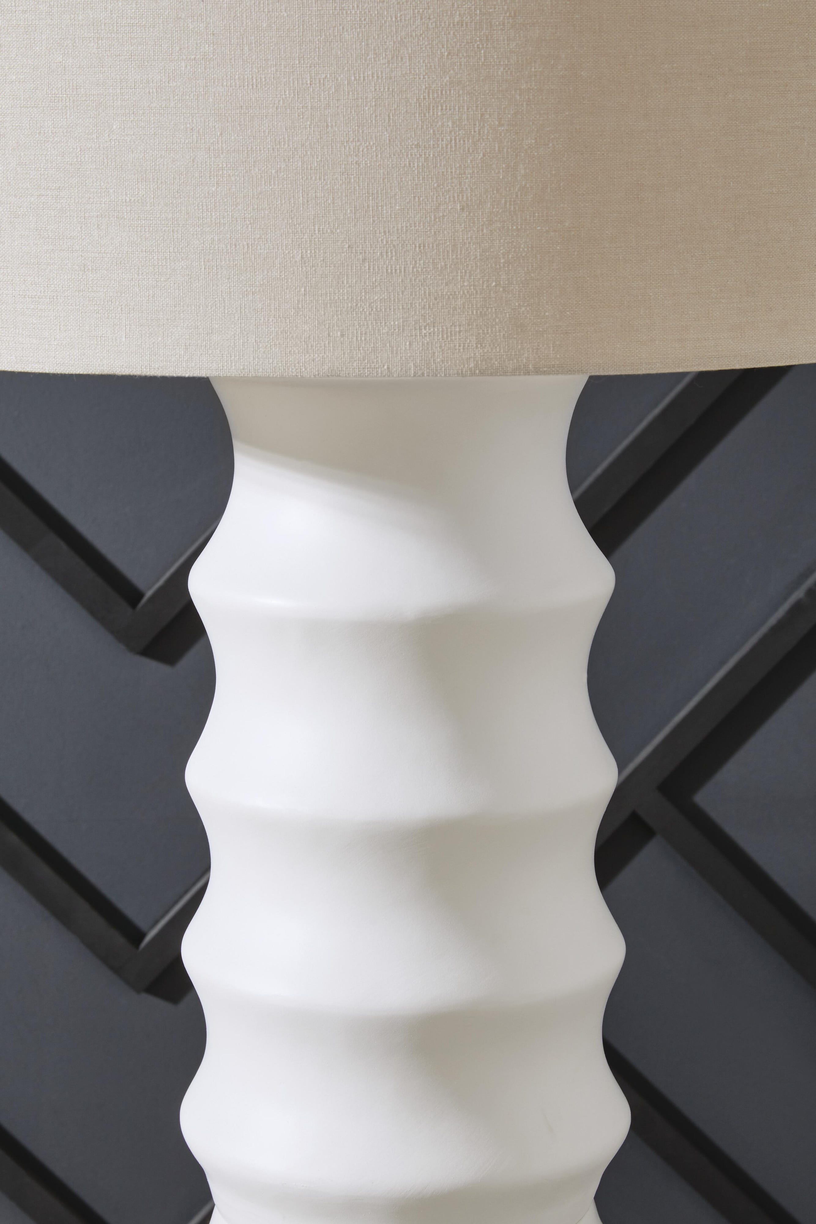 Veraleigh Floor Lamp