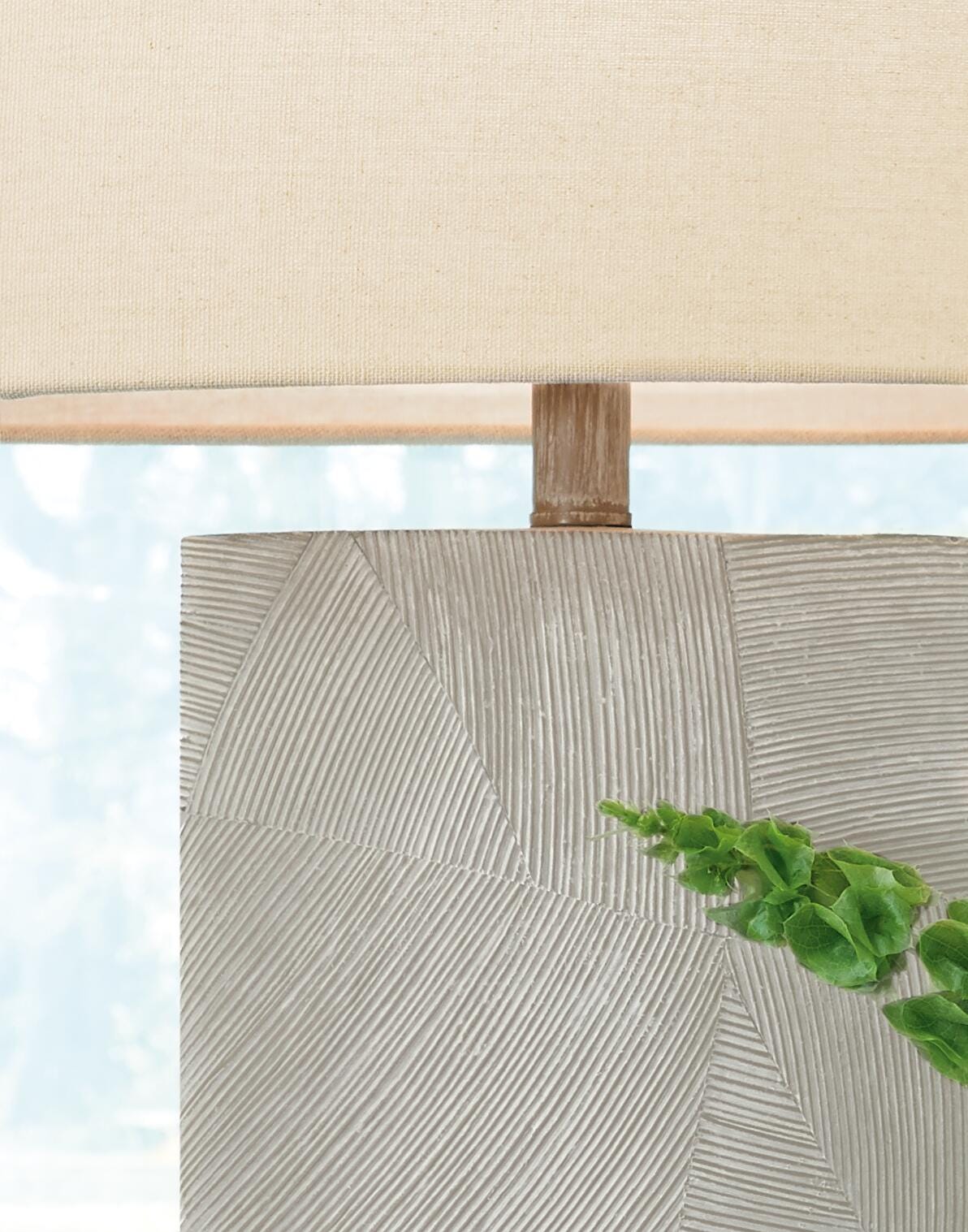 Bradard Table Lamp