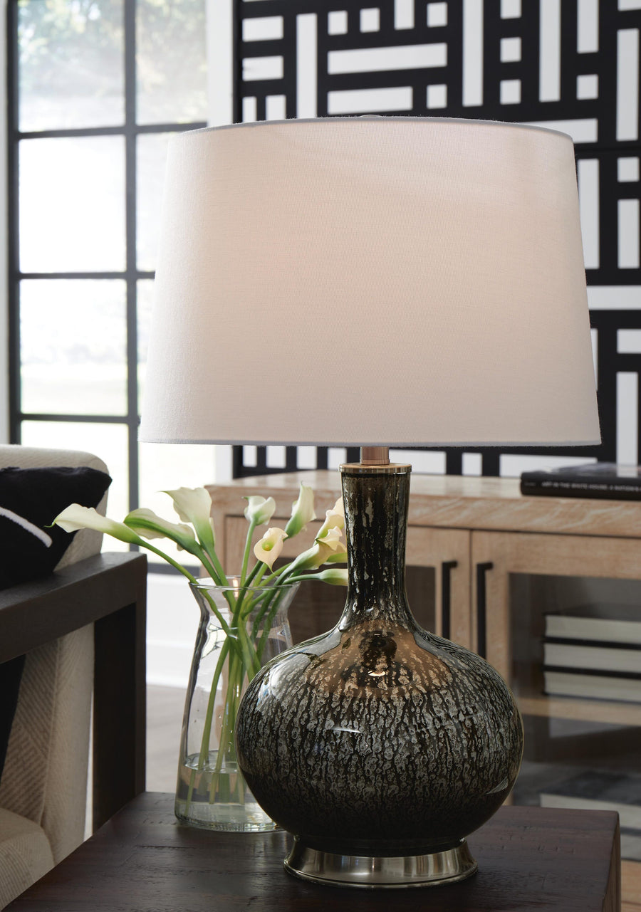 Tenslow Table Lamp (Set of 2)