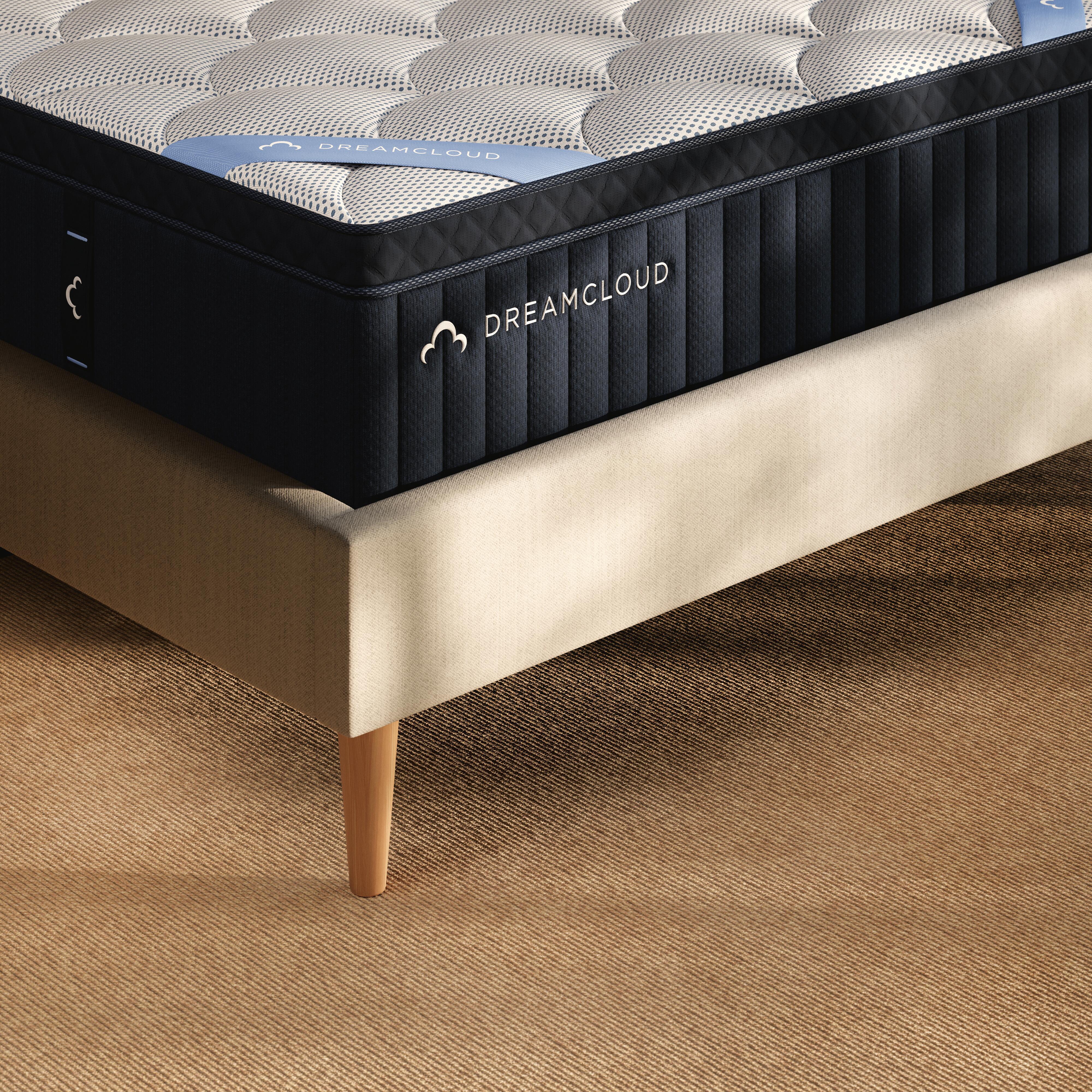 Dreamcloud Premier Memory Foam Mattress